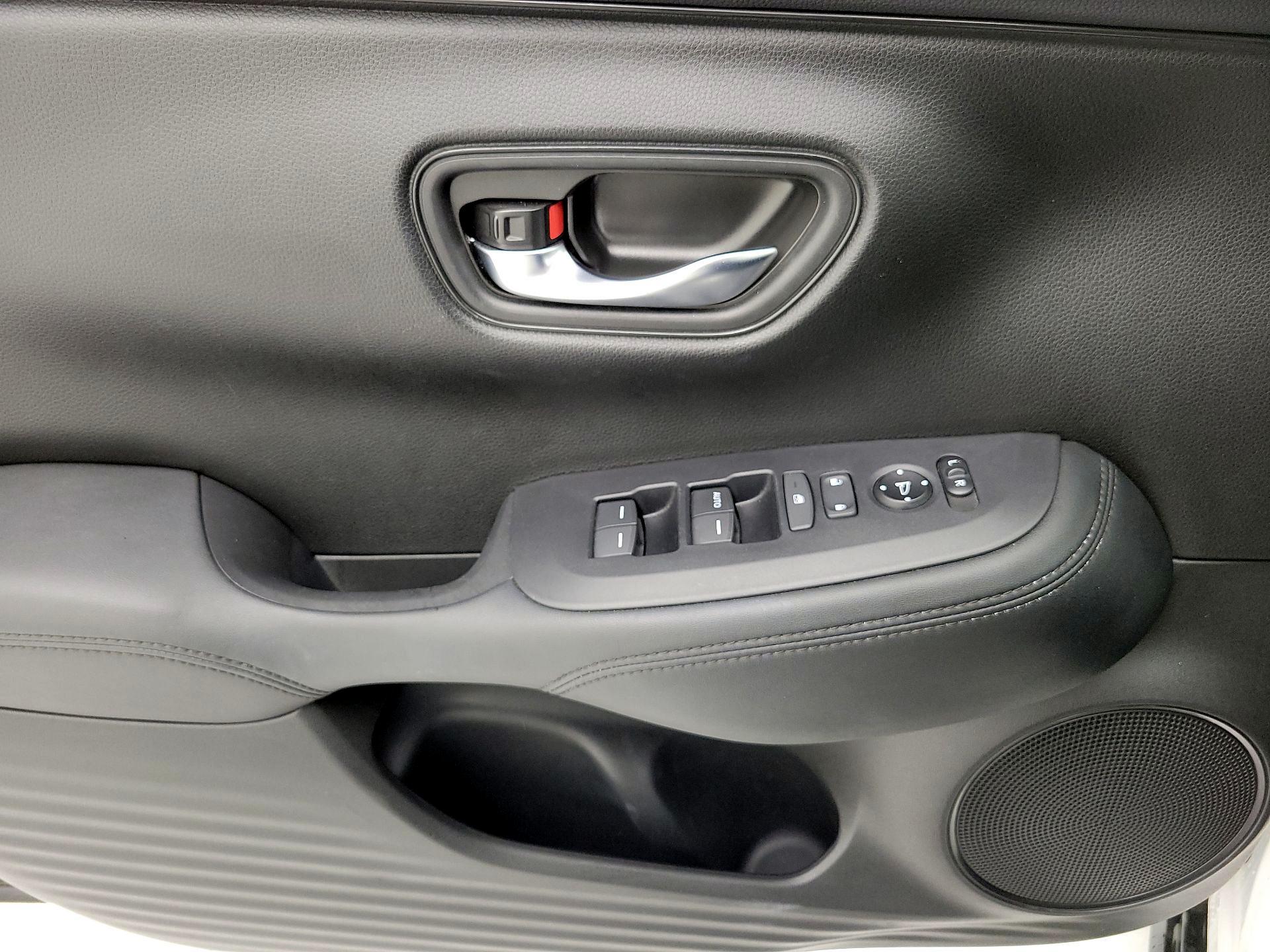 Thumbnail: 2023 Honda HR-V - 12