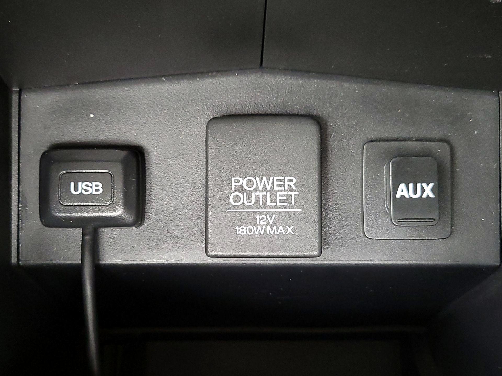 Thumbnail: 2015 Honda CR-V - 18