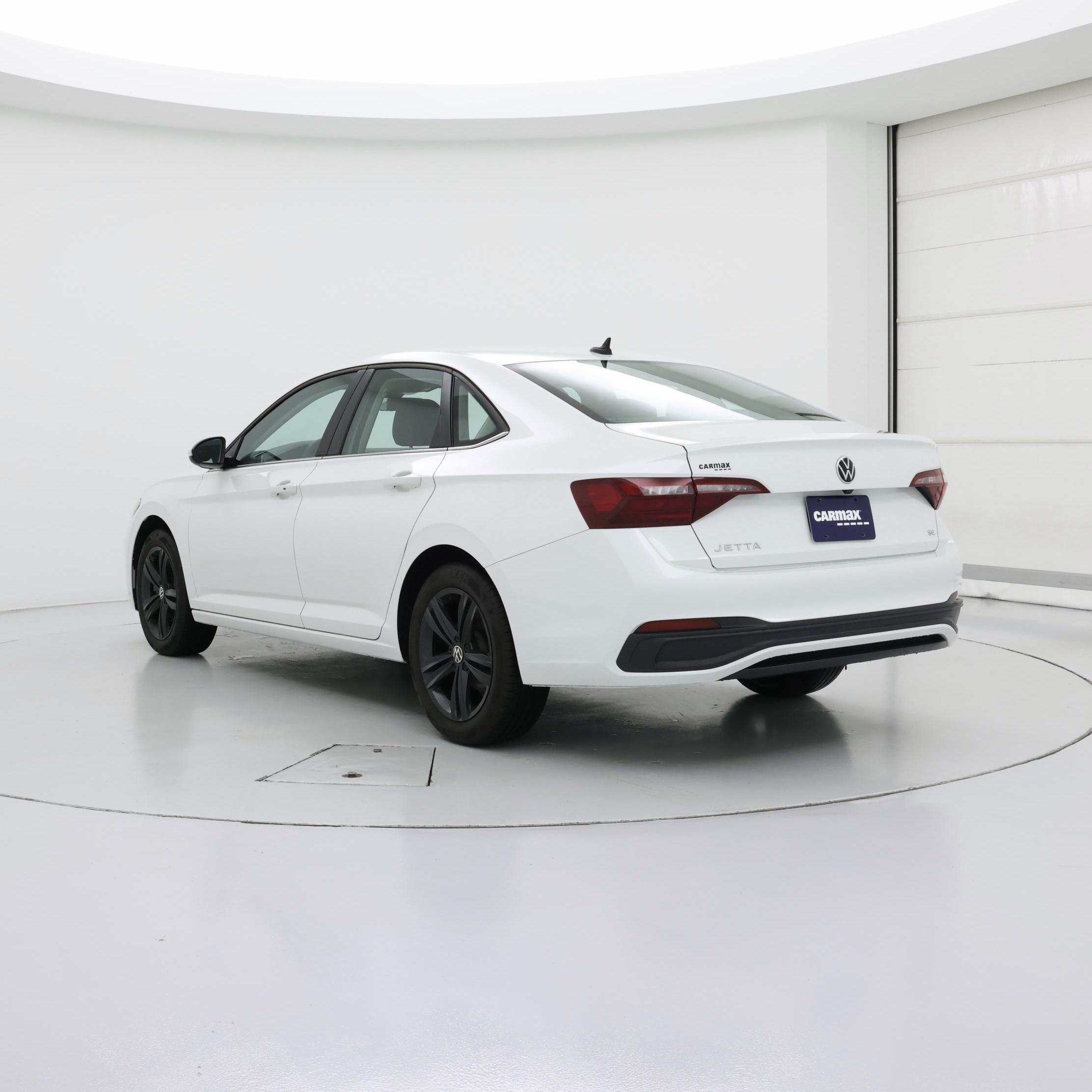 Thumbnail: 2024 Volkswagen Jetta - 2