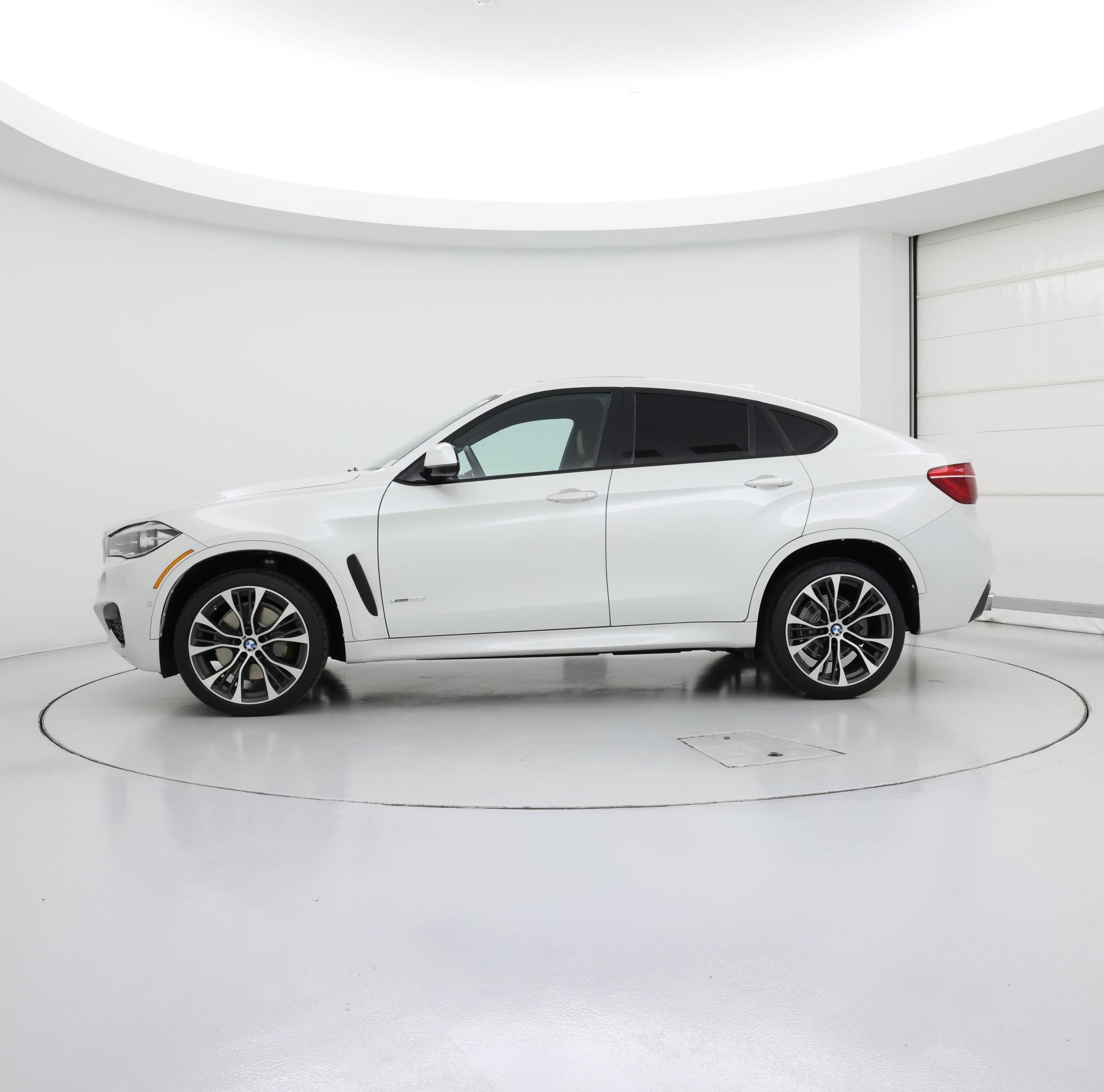 Thumbnail: 2018 BMW X6 - 3