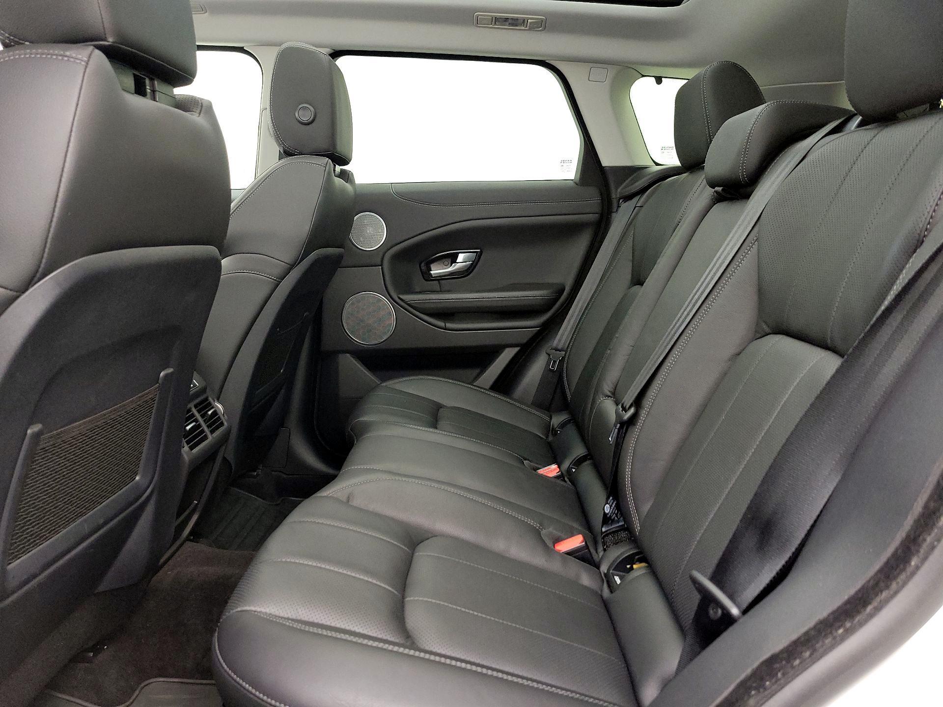 Thumbnail: 2019 Land Rover Range Rover Evoque - 20