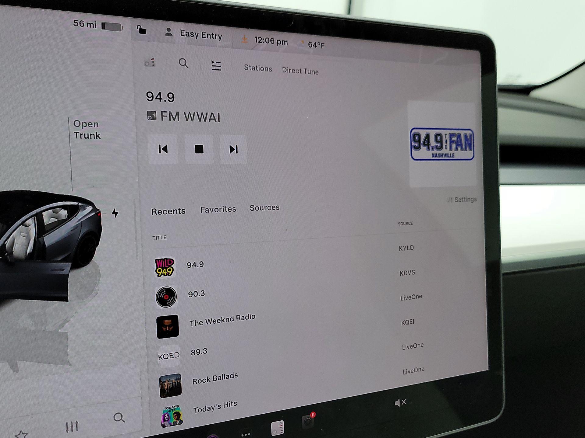 Thumbnail: 2022 Tesla Model 3 - 15