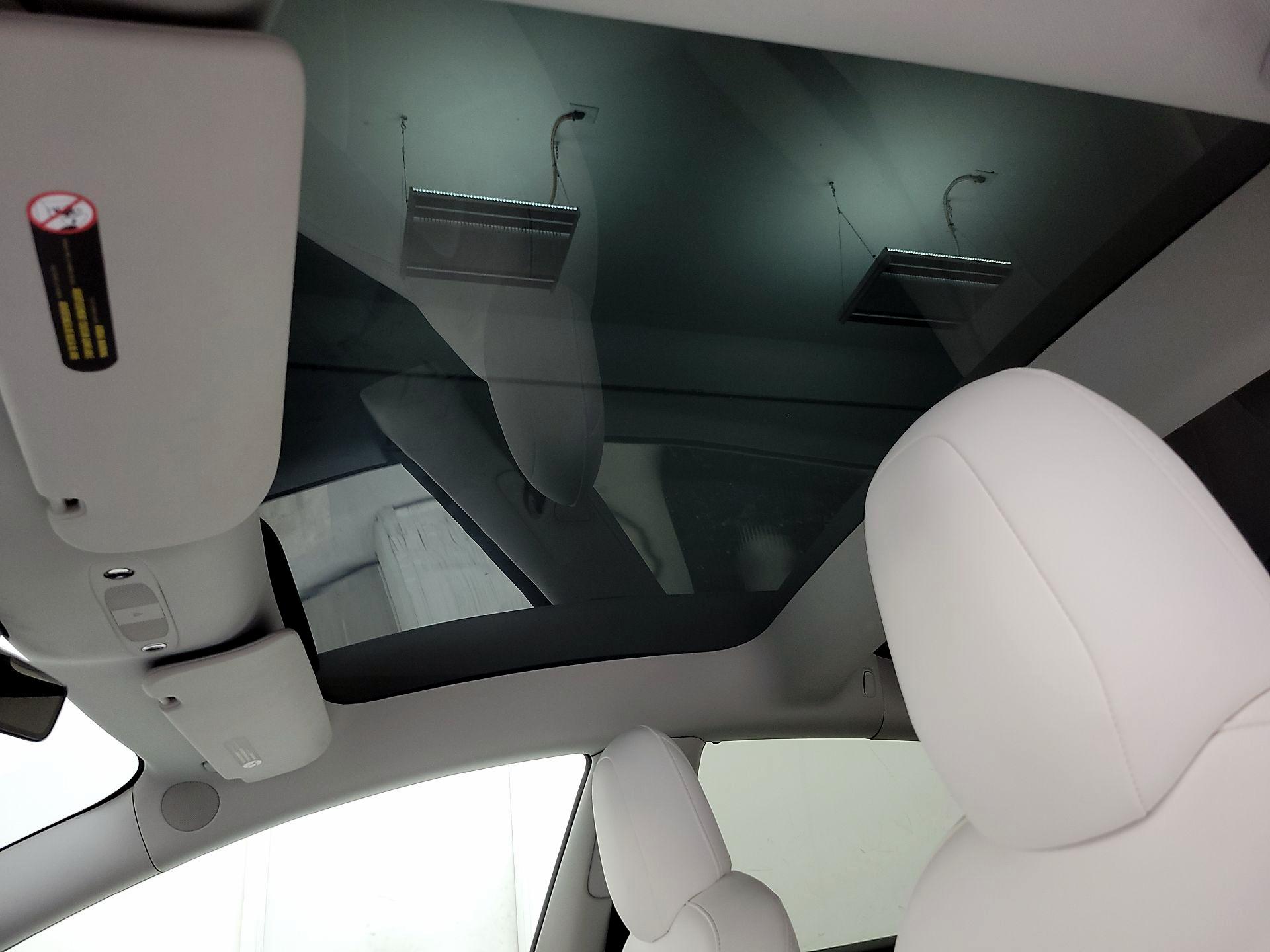 Thumbnail: 2022 Tesla Model 3 - 18