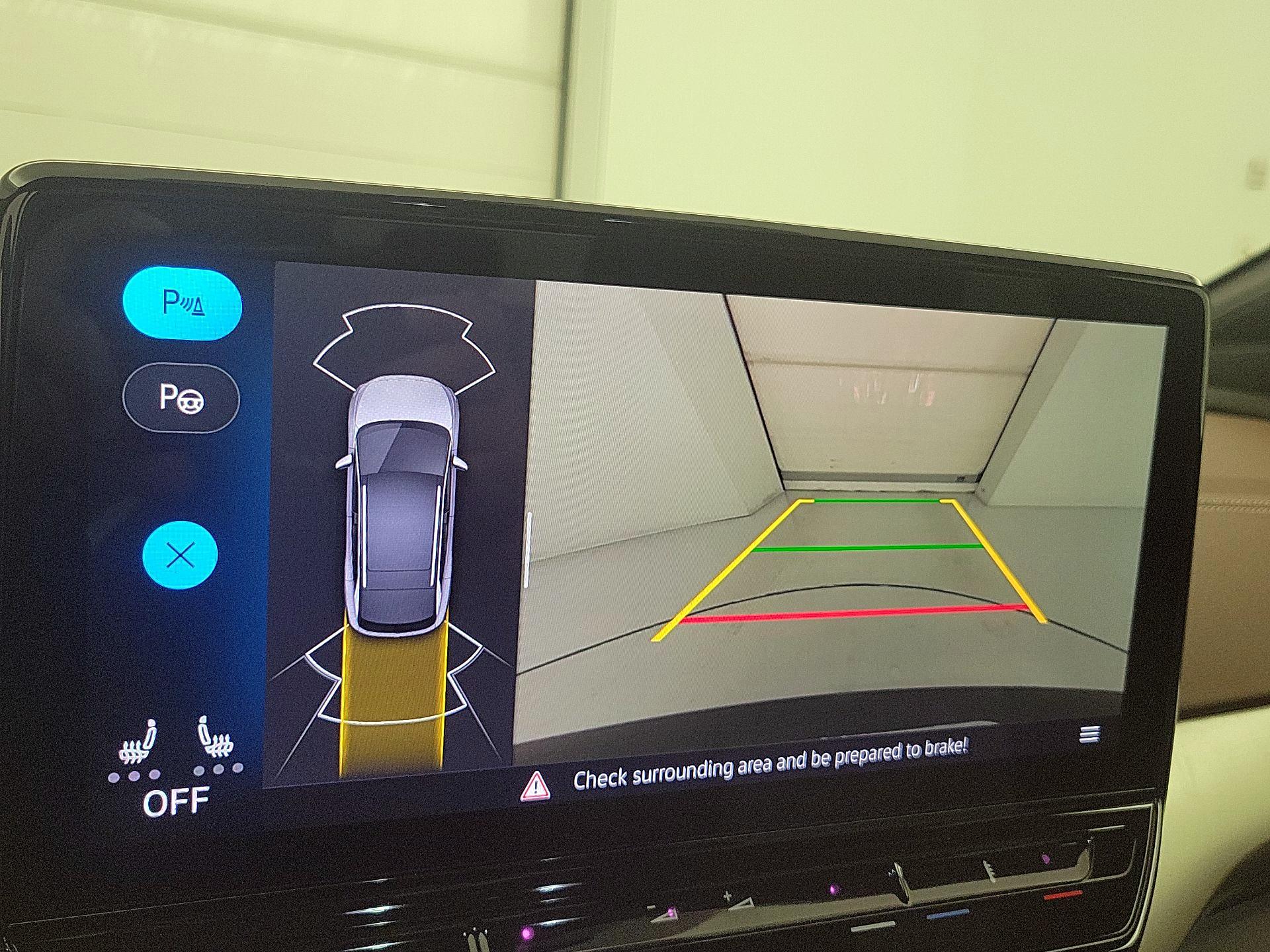 Thumbnail: 2023 Volkswagen ID.4 - 14