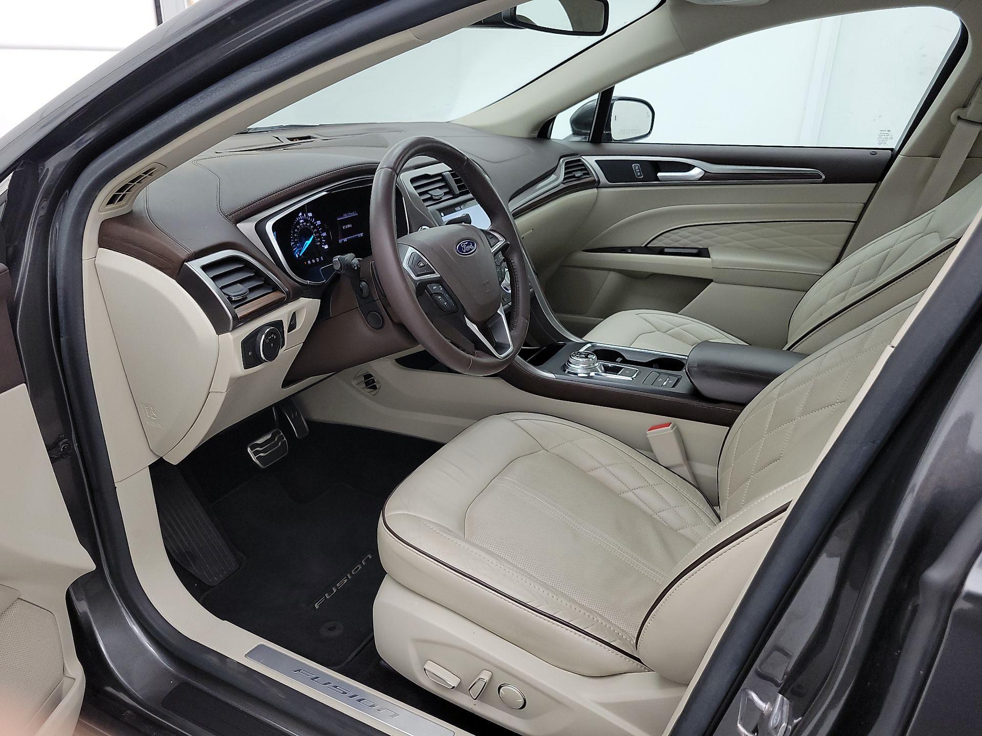 Thumbnail: 2017 Ford Fusion - 11