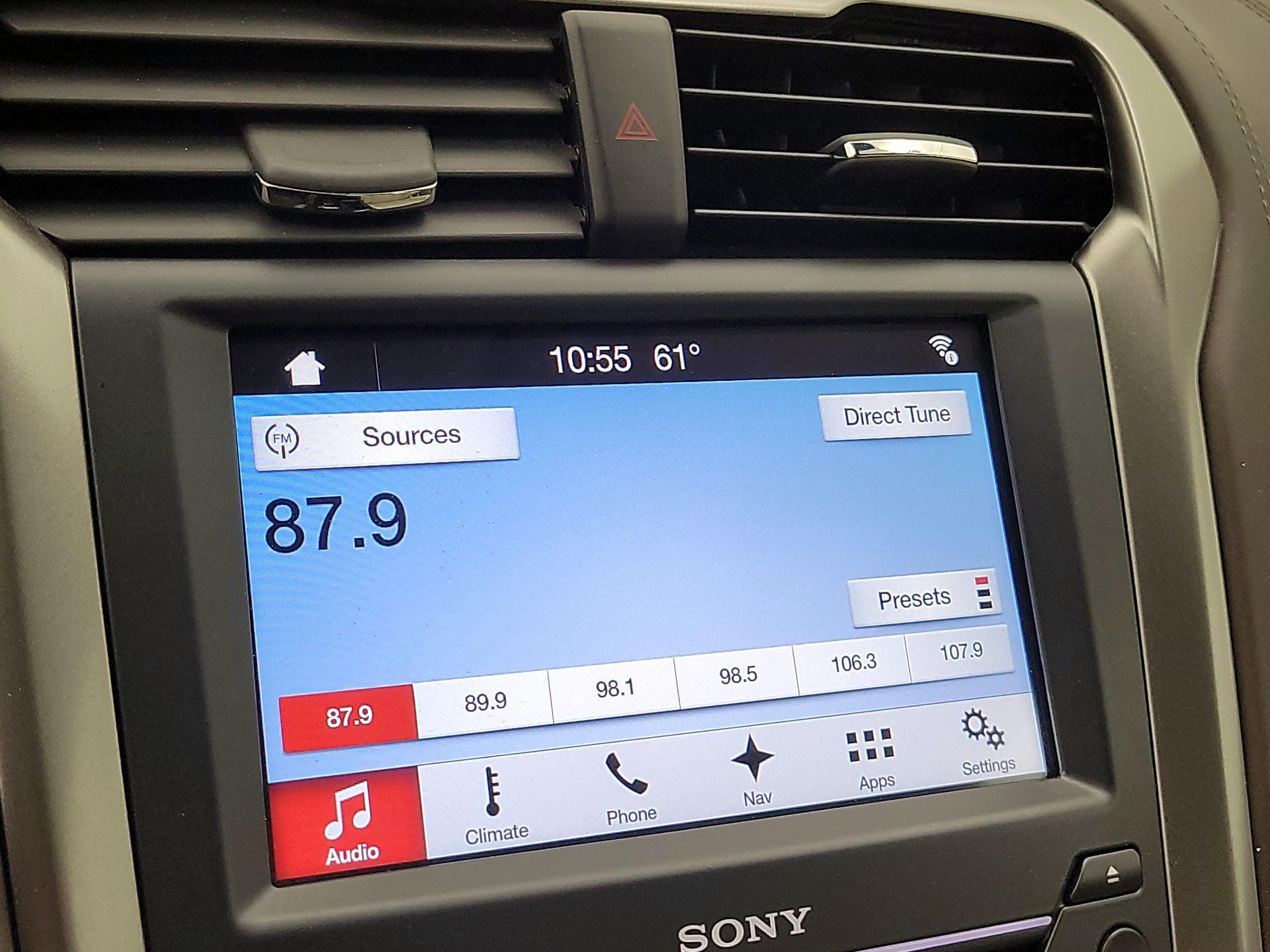 Thumbnail: 2017 Ford Fusion - 16