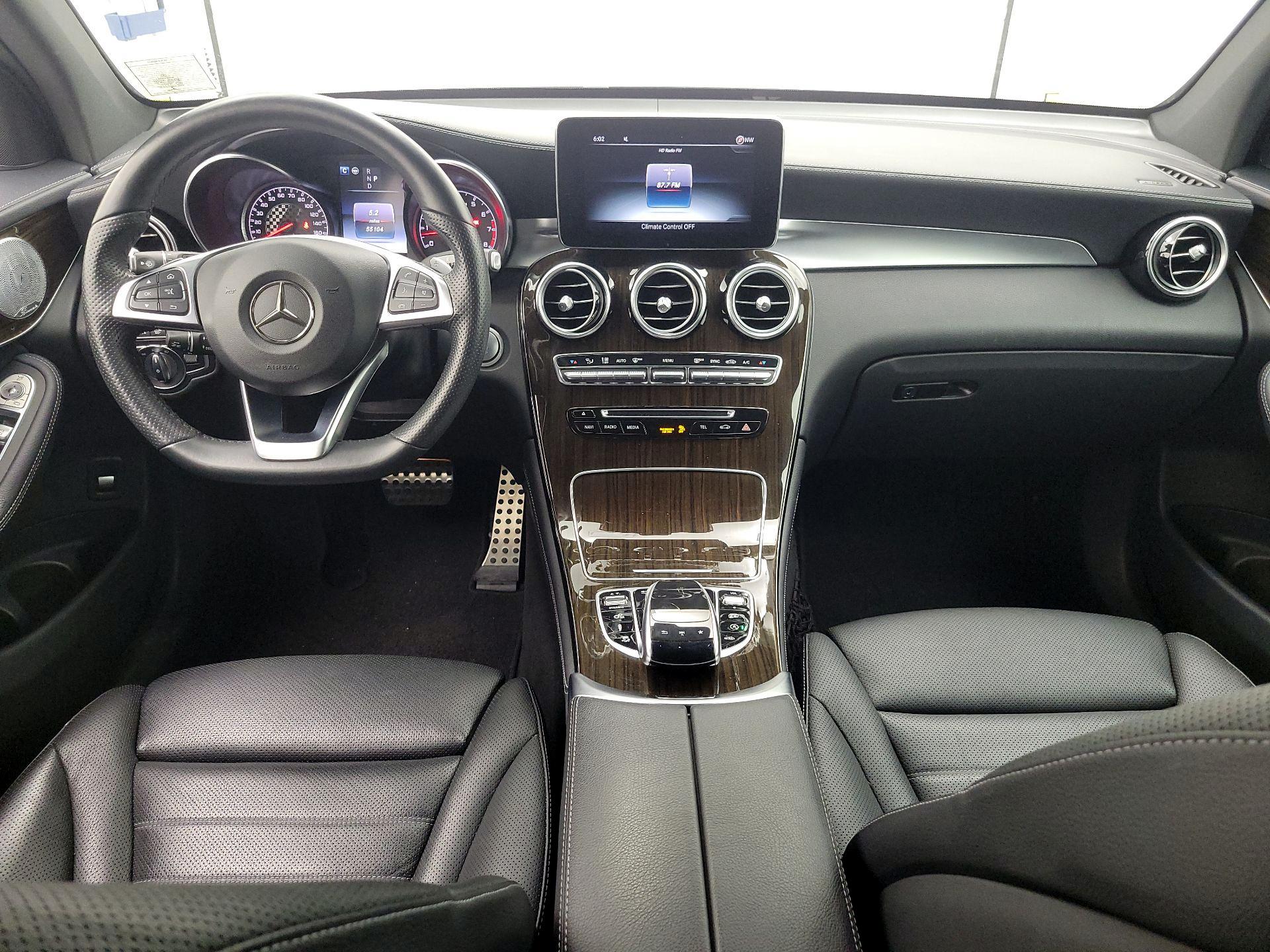 Thumbnail: 2018 Mercedes-Benz GLC - 9