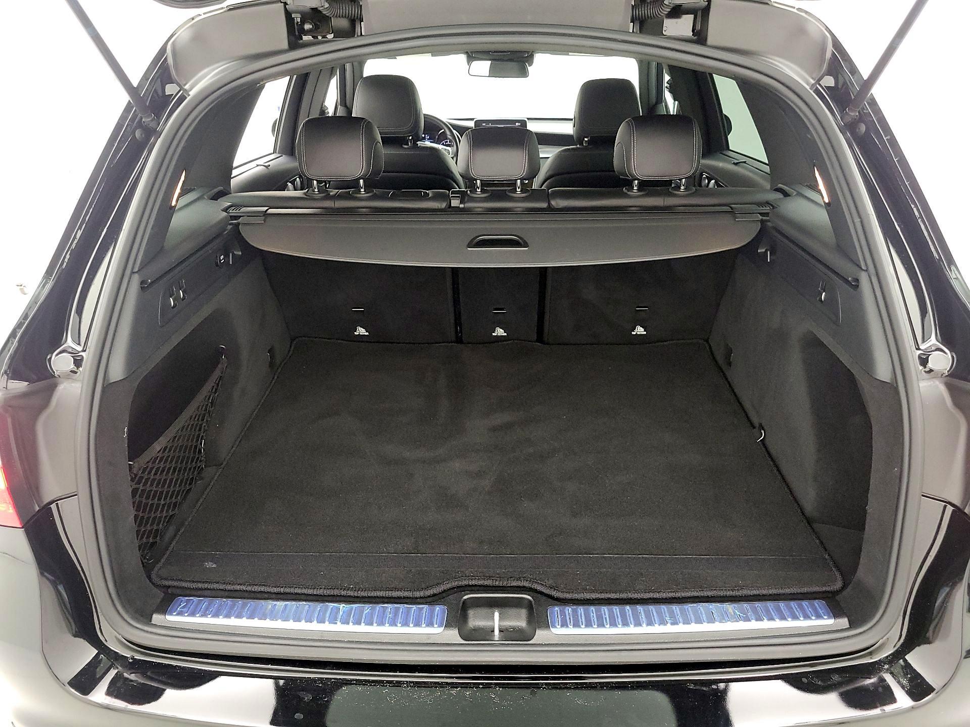 Thumbnail: 2018 Mercedes-Benz GLC - 20