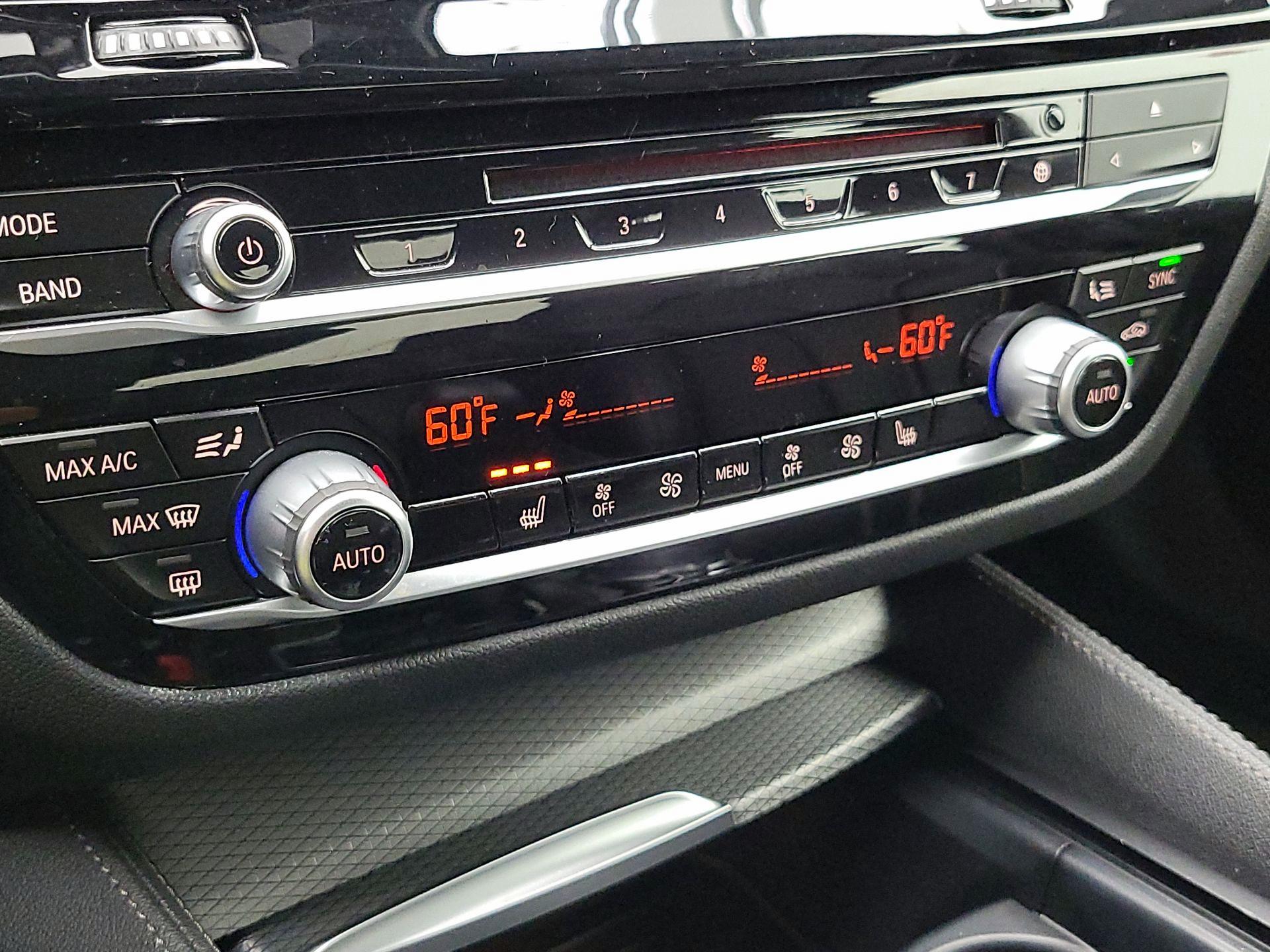 Thumbnail: 2019 BMW 5 Series - 17