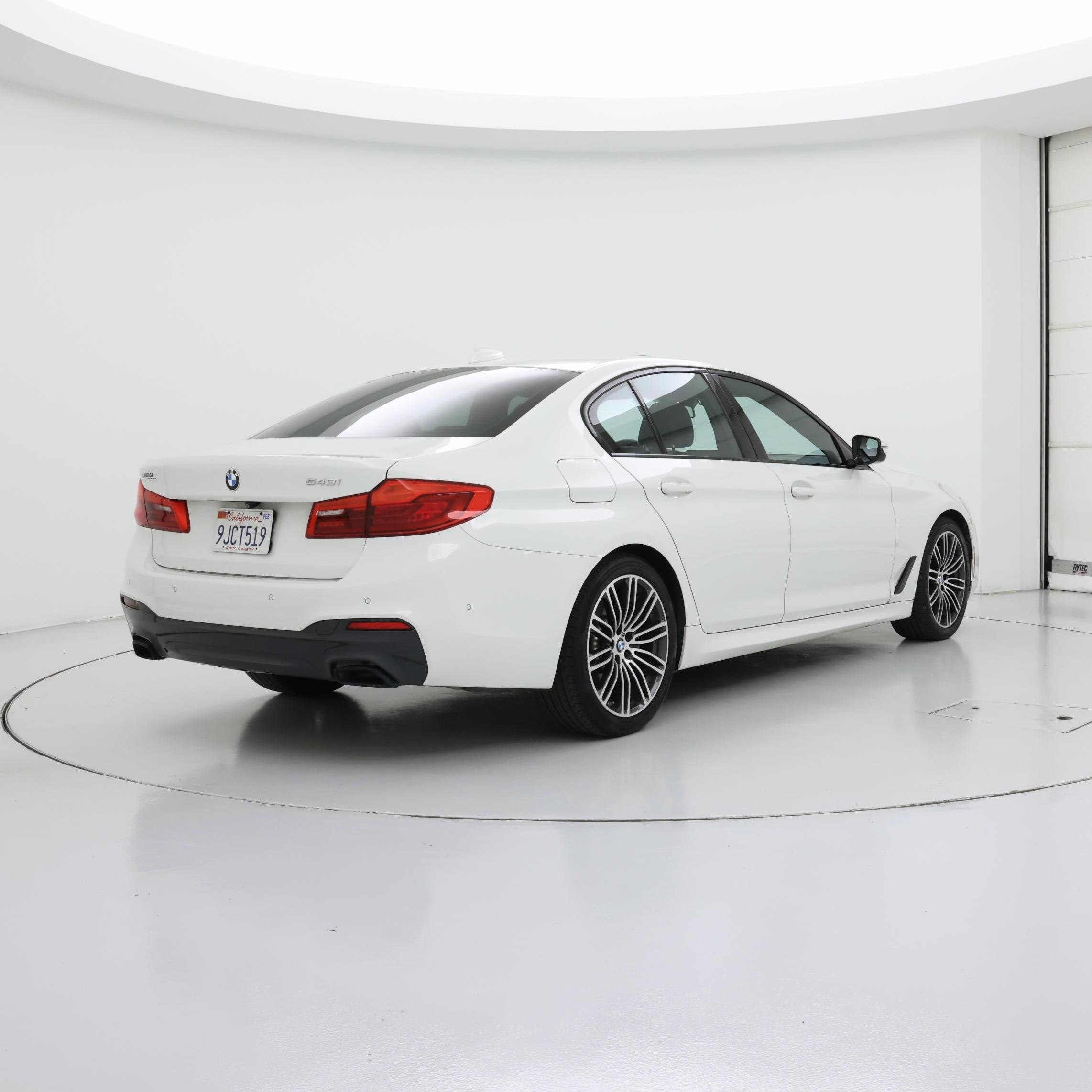 Thumbnail: 2019 BMW 5 Series - 8