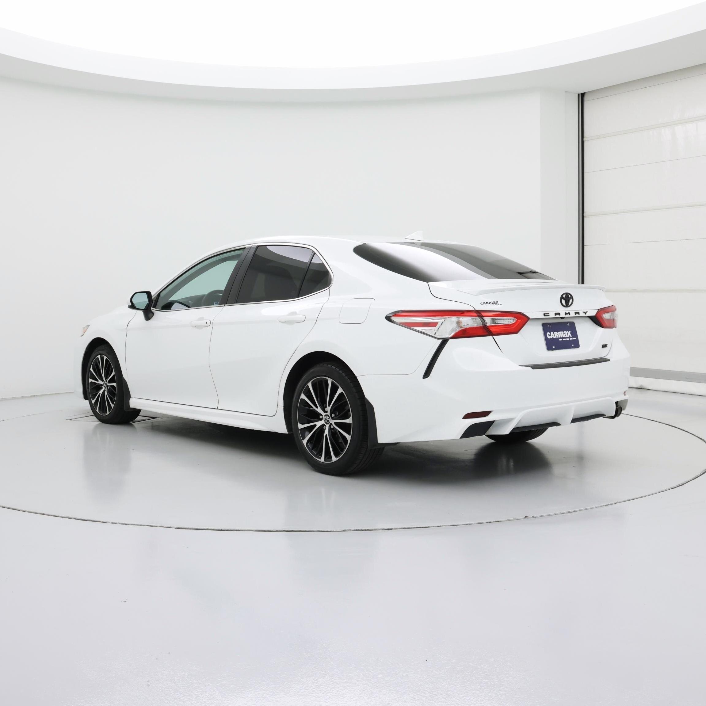 Thumbnail: 2020 Toyota Camry - 2