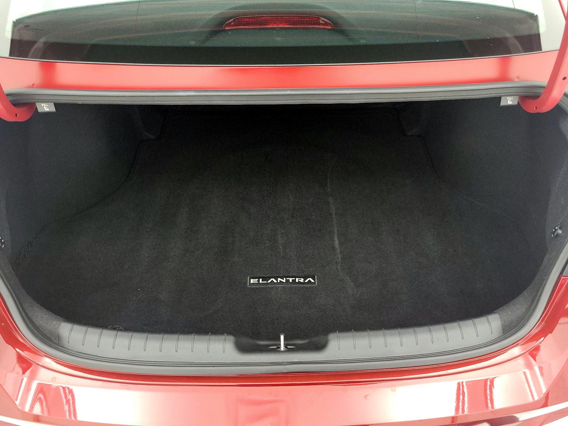 Thumbnail: 2023 Hyundai Elantra - 20