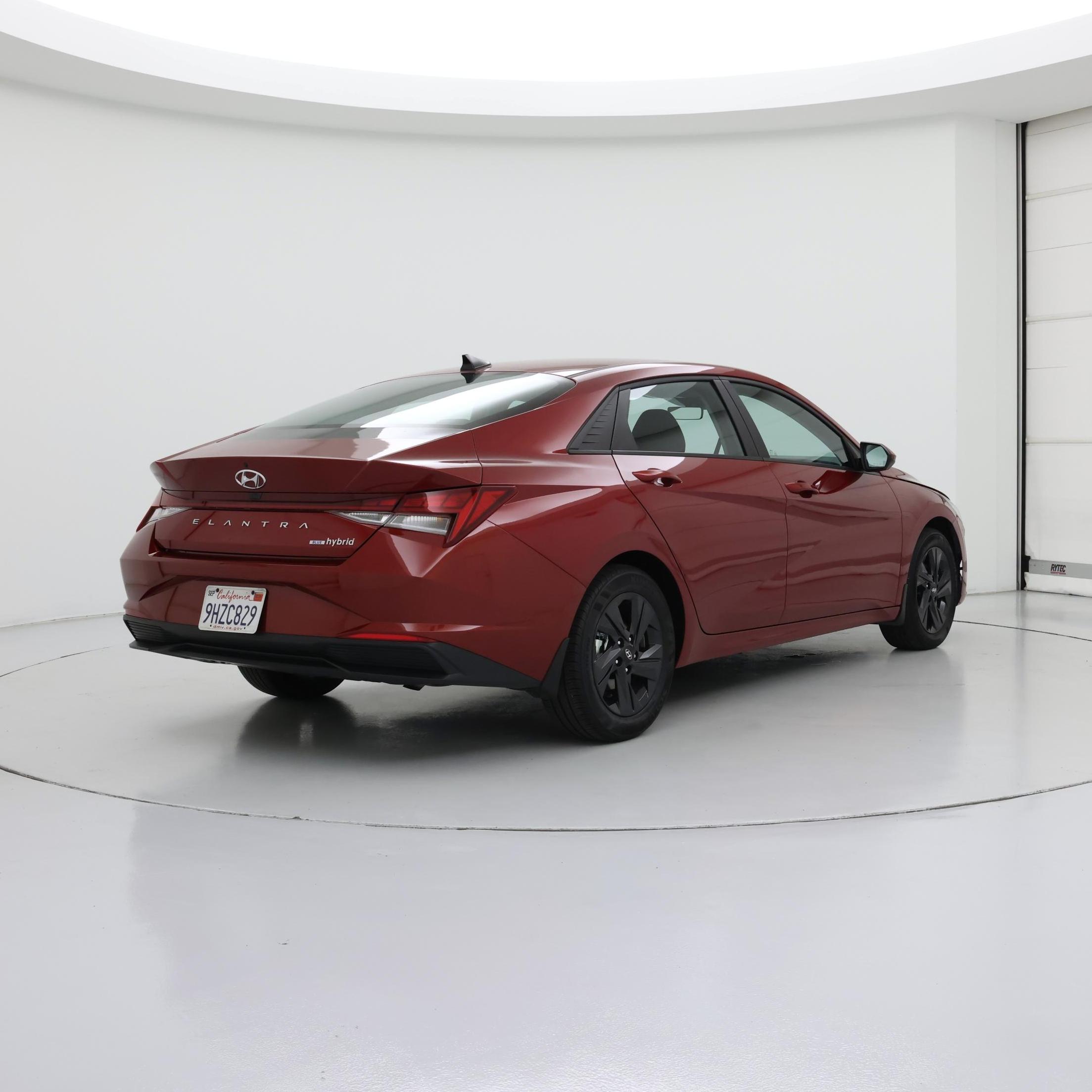 Thumbnail: 2023 Hyundai Elantra - 8