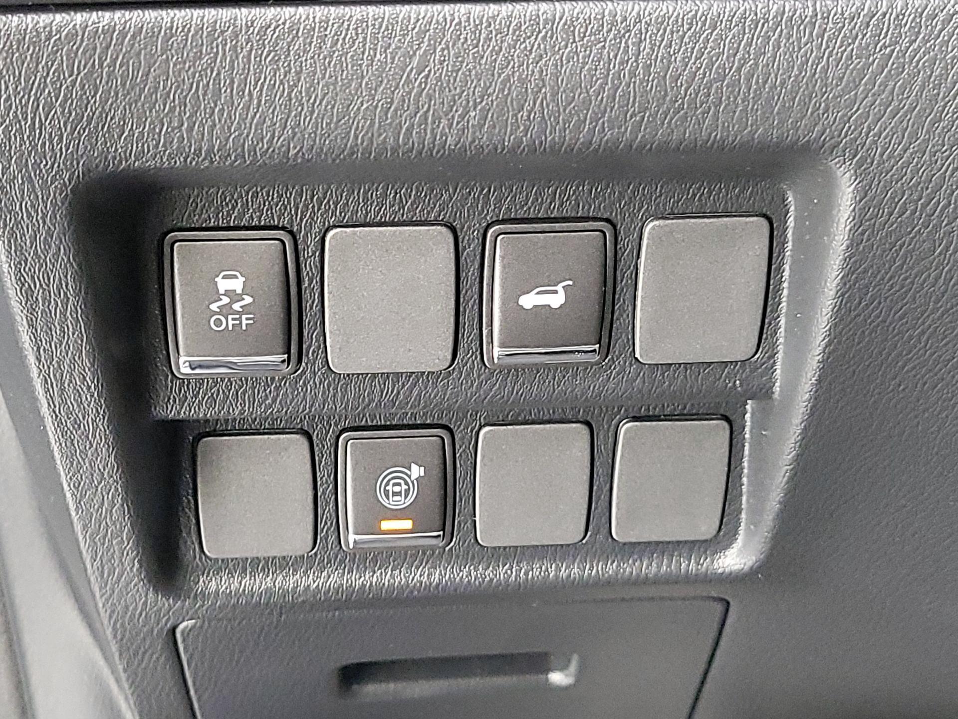 Thumbnail: 2020 INFINITI QX60 - 13