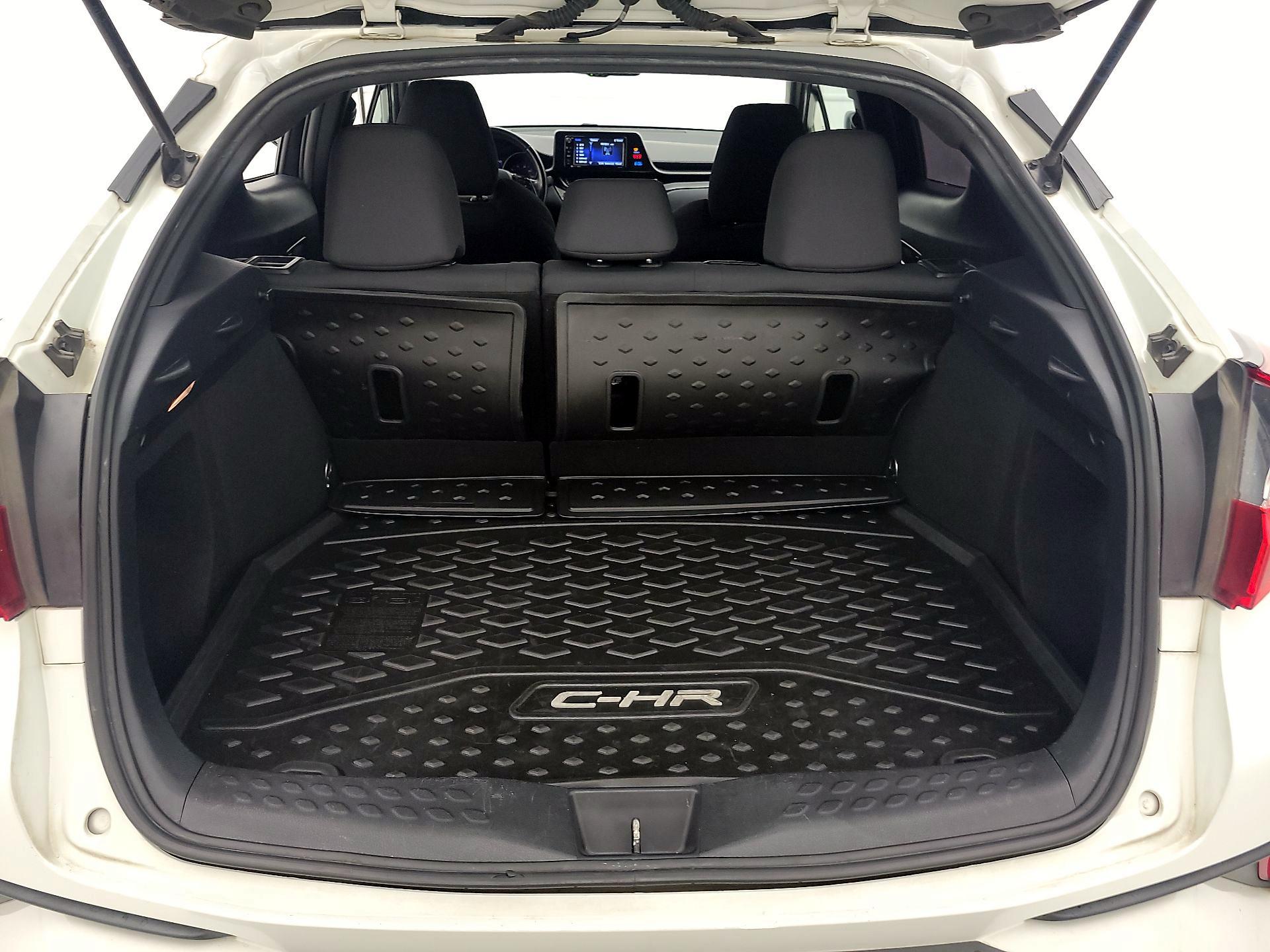 Thumbnail: 2018 Toyota C-HR - 20