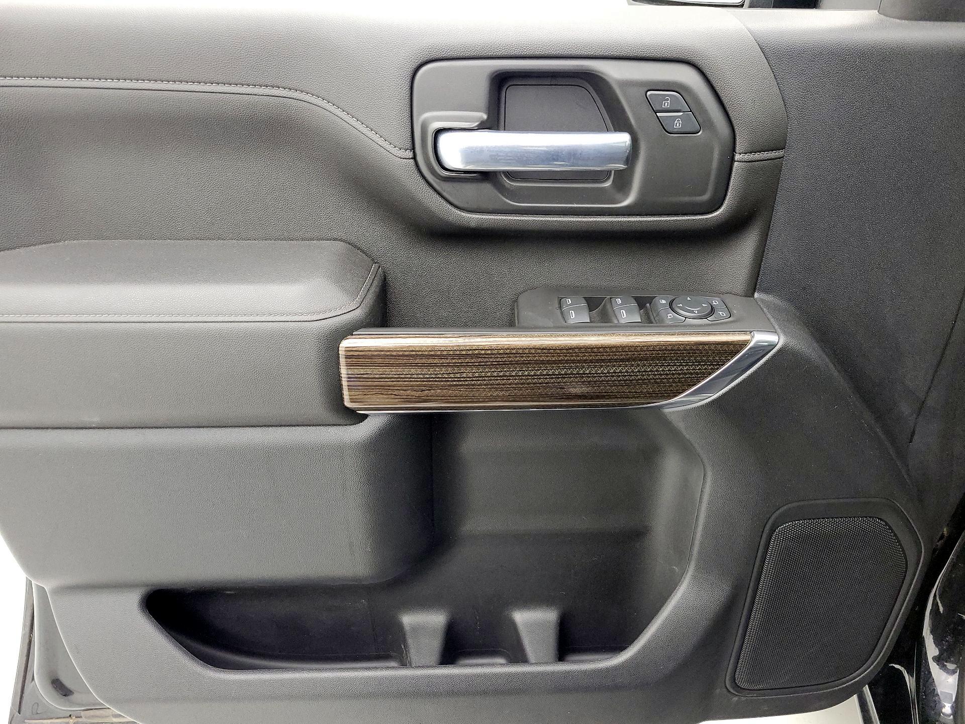 Thumbnail: 2021 Chevrolet Silverado 2500 - 12