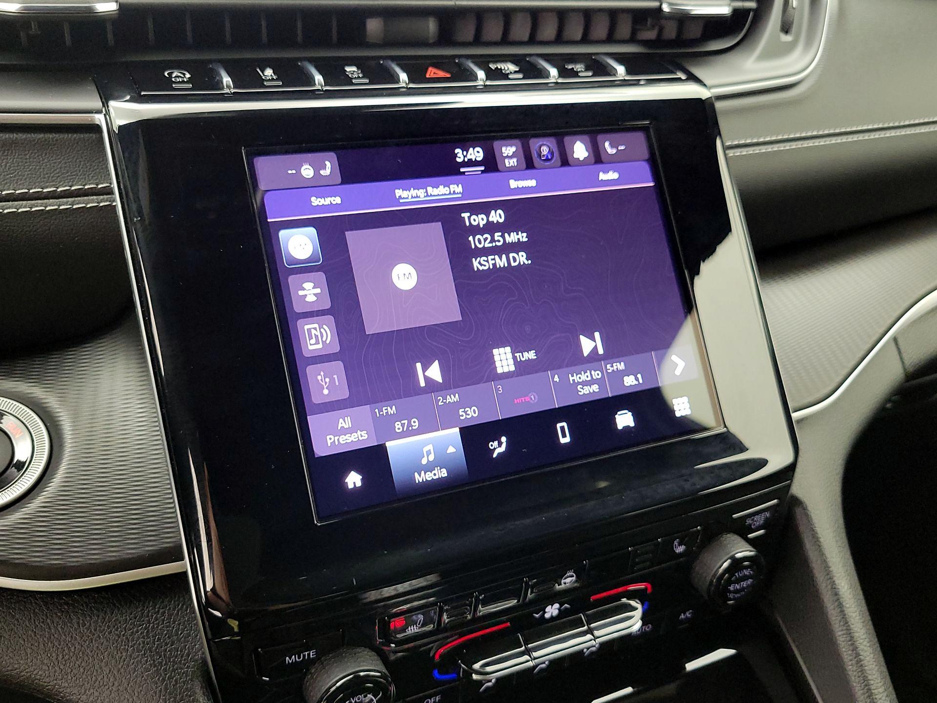 Thumbnail: 2023 Jeep Grand Cherokee - 15