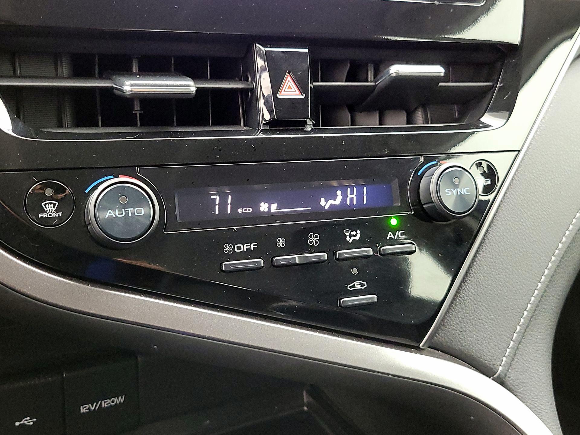 Thumbnail: 2024 Toyota Camry - 16