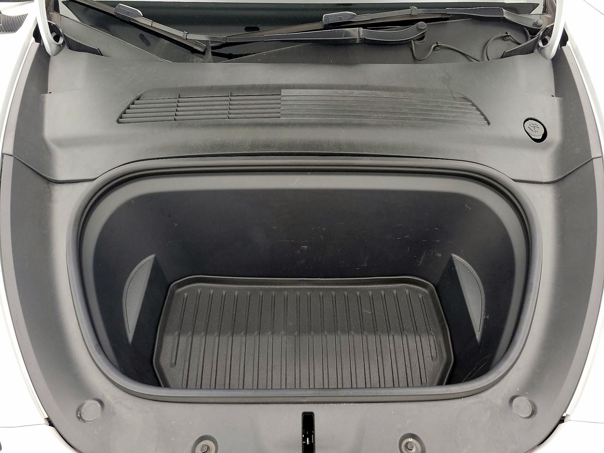 Thumbnail: 2021 Tesla Model Y - 20