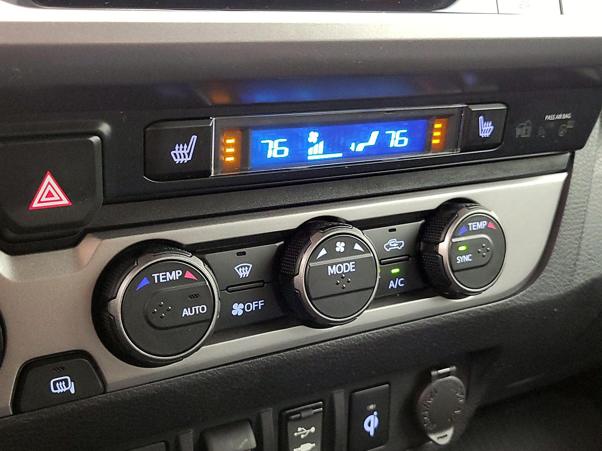 Thumbnail: 2019 Toyota Tacoma - 17