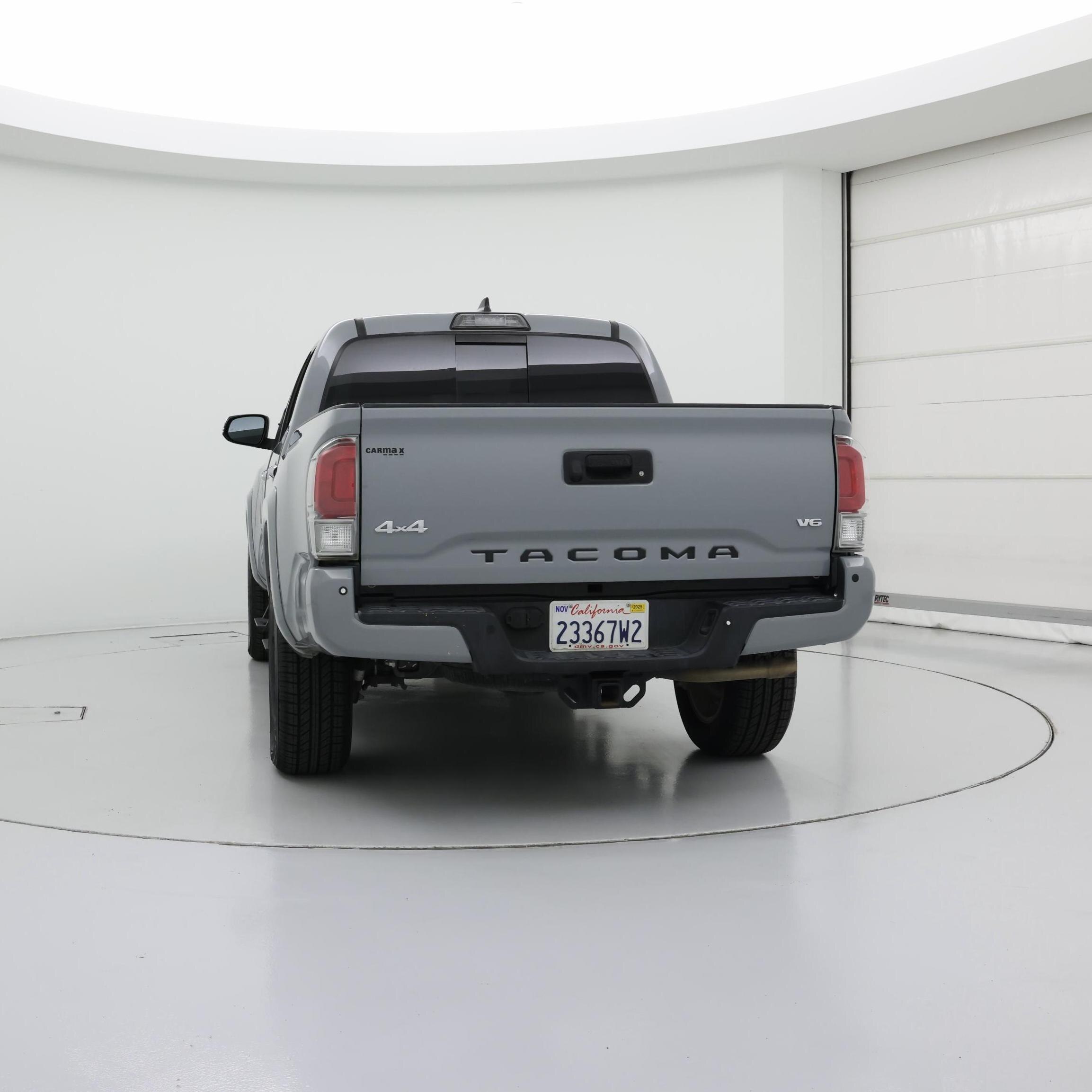 Thumbnail: 2019 Toyota Tacoma - 6