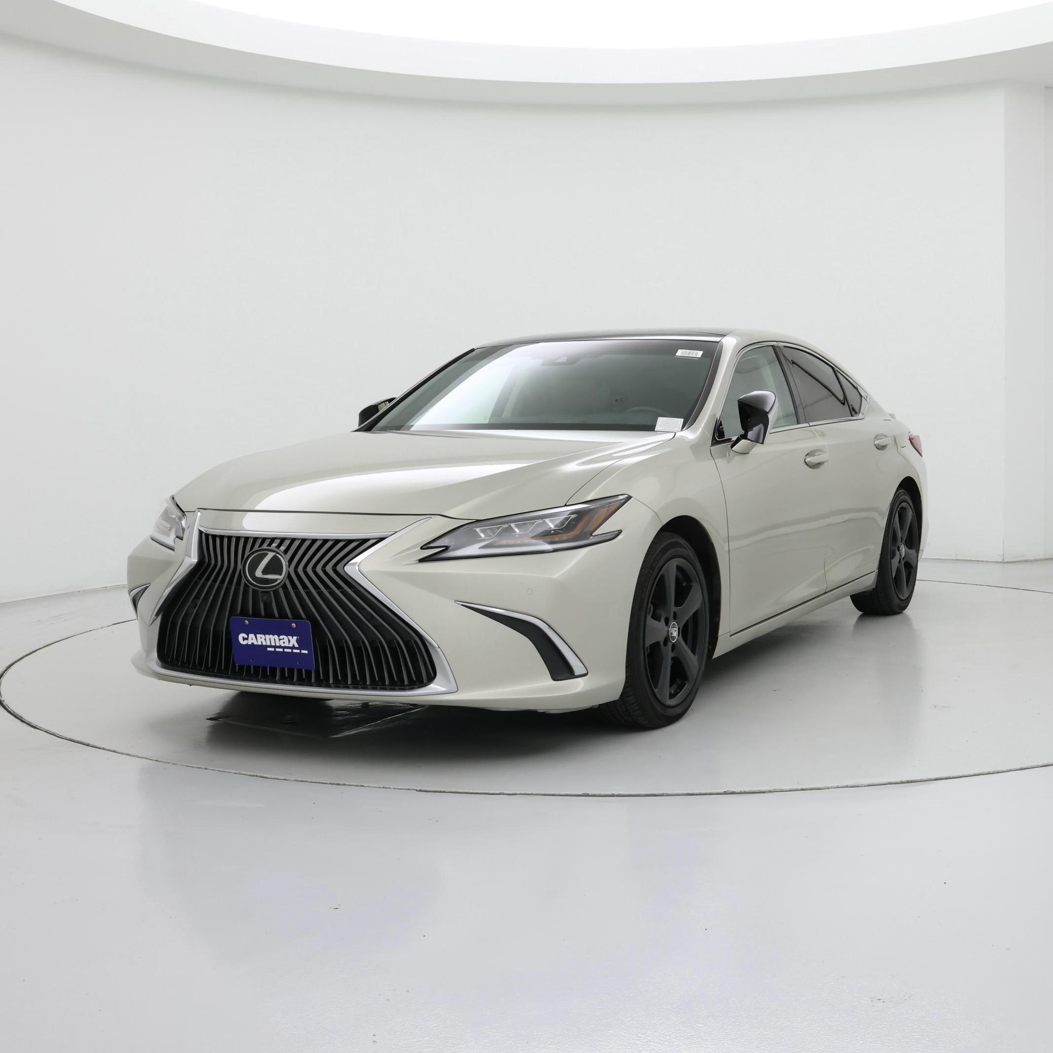 Thumbnail: 2021 Lexus ES - 4