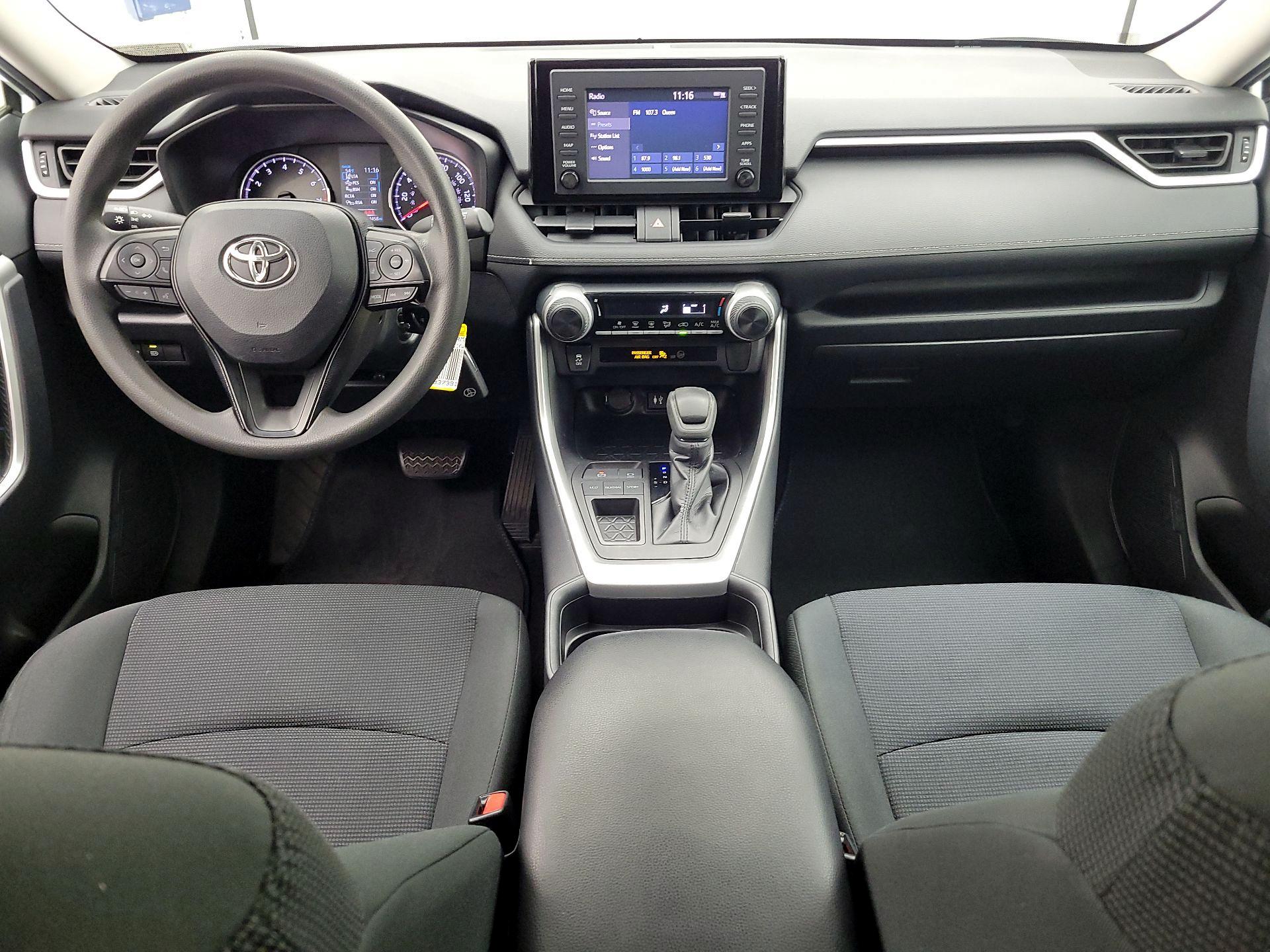 Thumbnail: 2019 Toyota RAV4 - 9