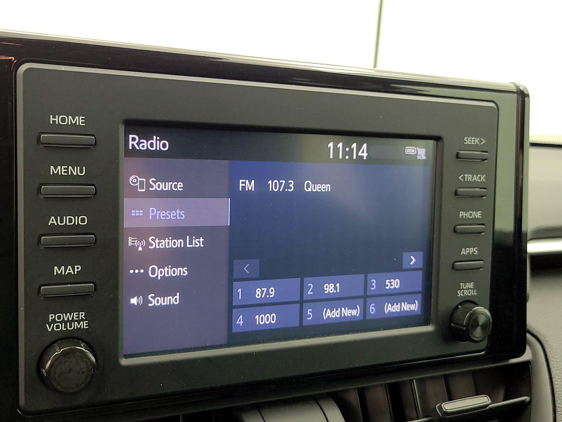 Thumbnail: 2019 Toyota RAV4 - 15