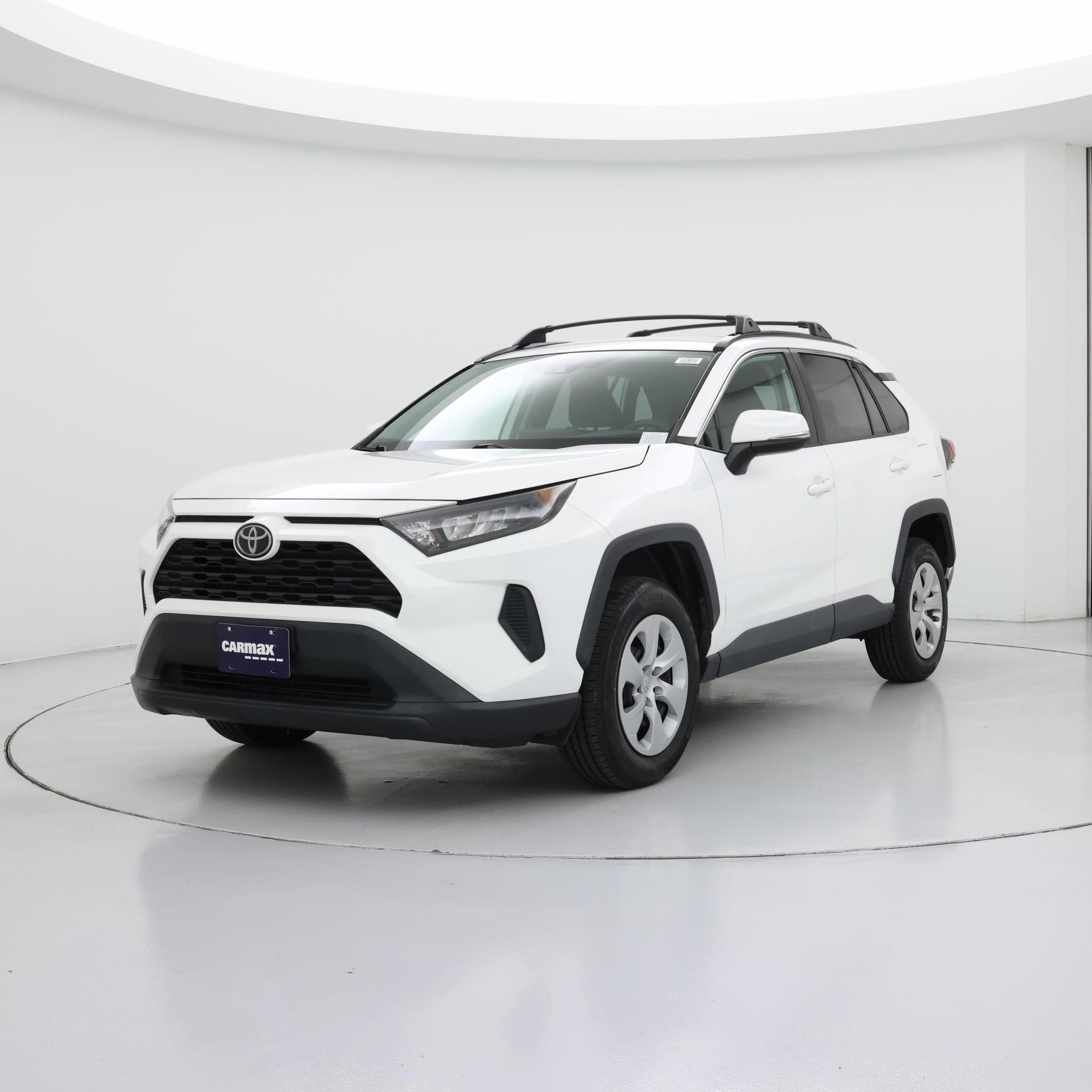 Thumbnail: 2019 Toyota RAV4 - 4