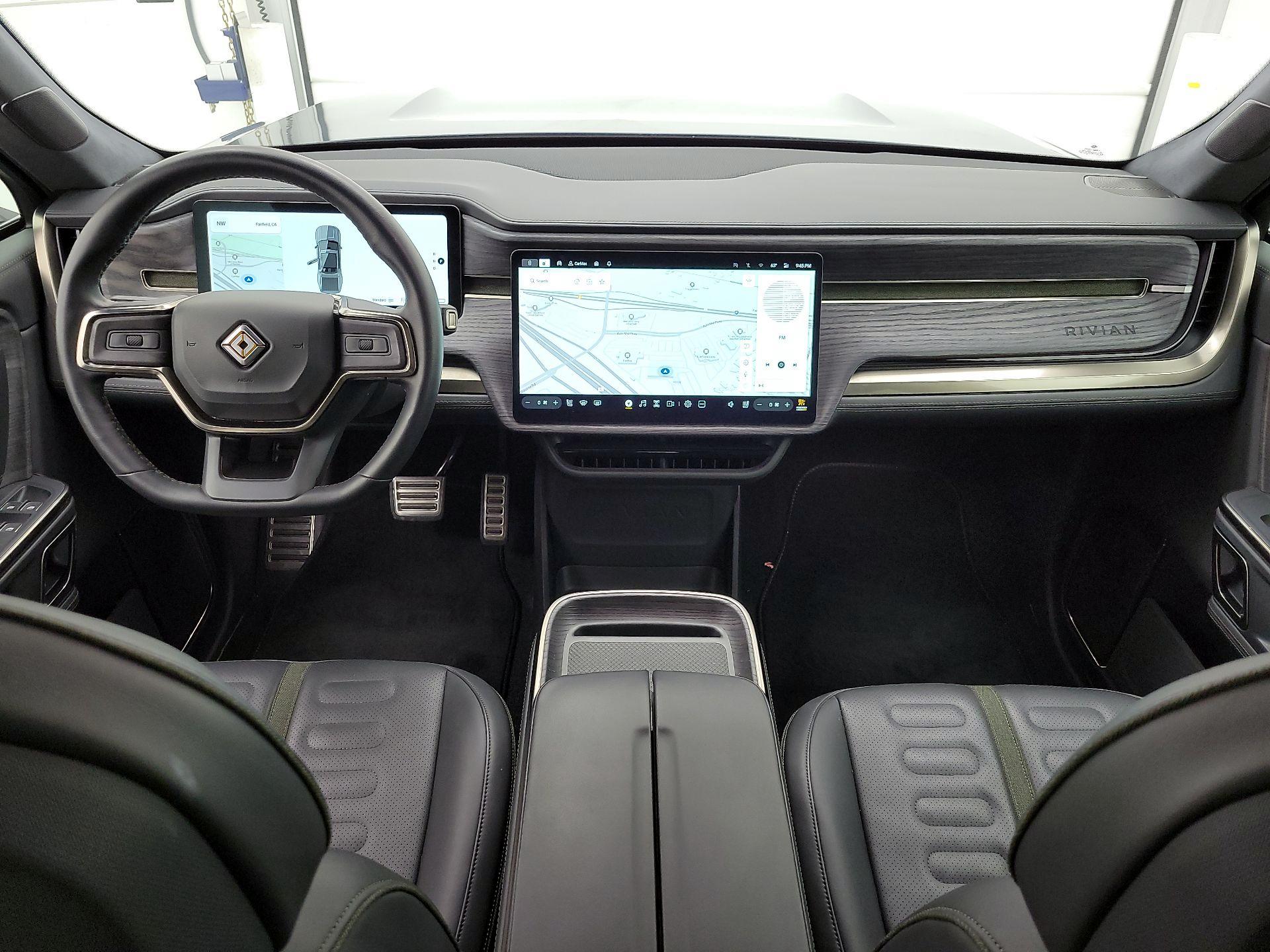 Thumbnail: 2022 Rivian R1T - 9