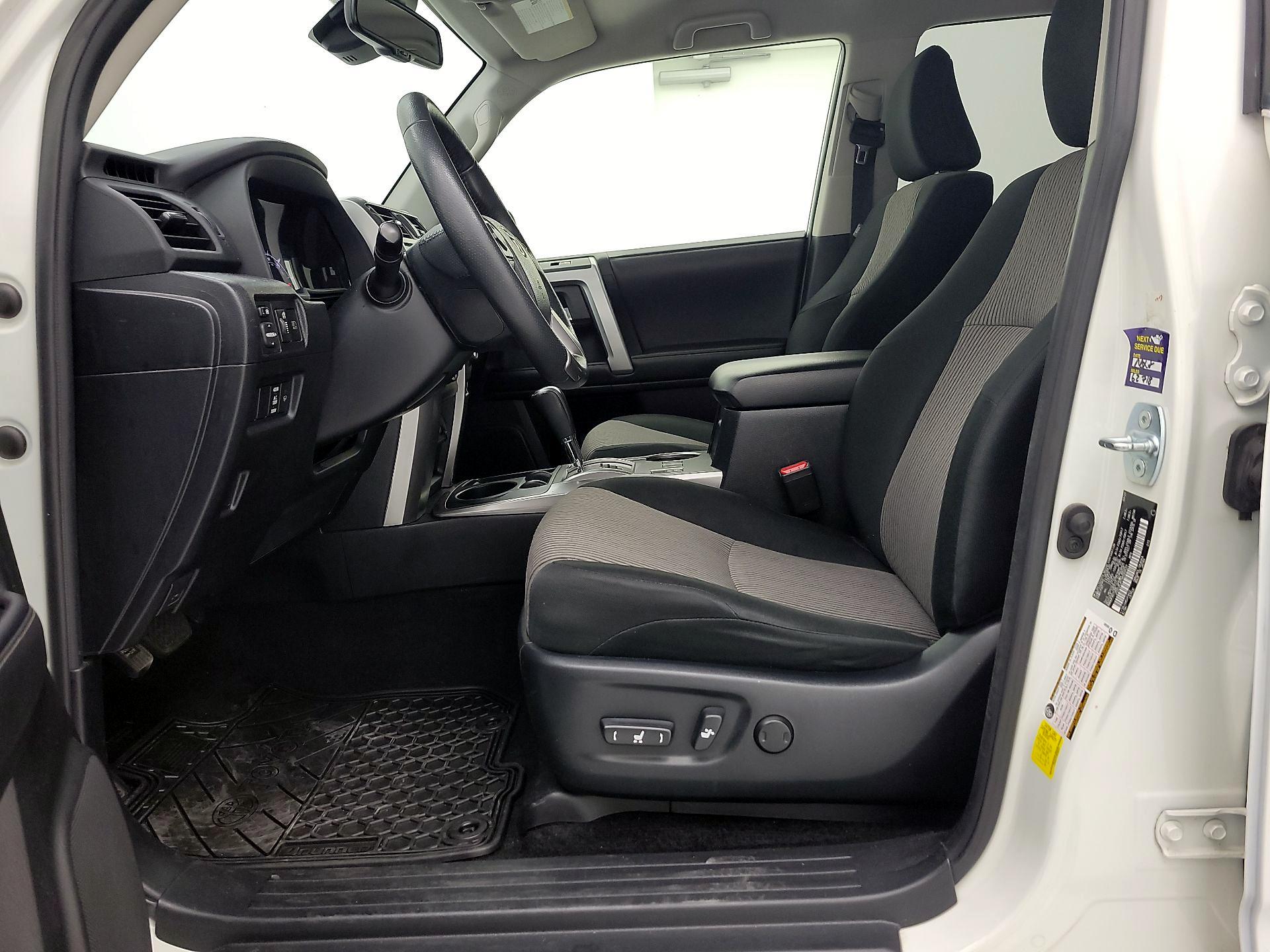 Thumbnail: 2022 Toyota 4Runner - 11