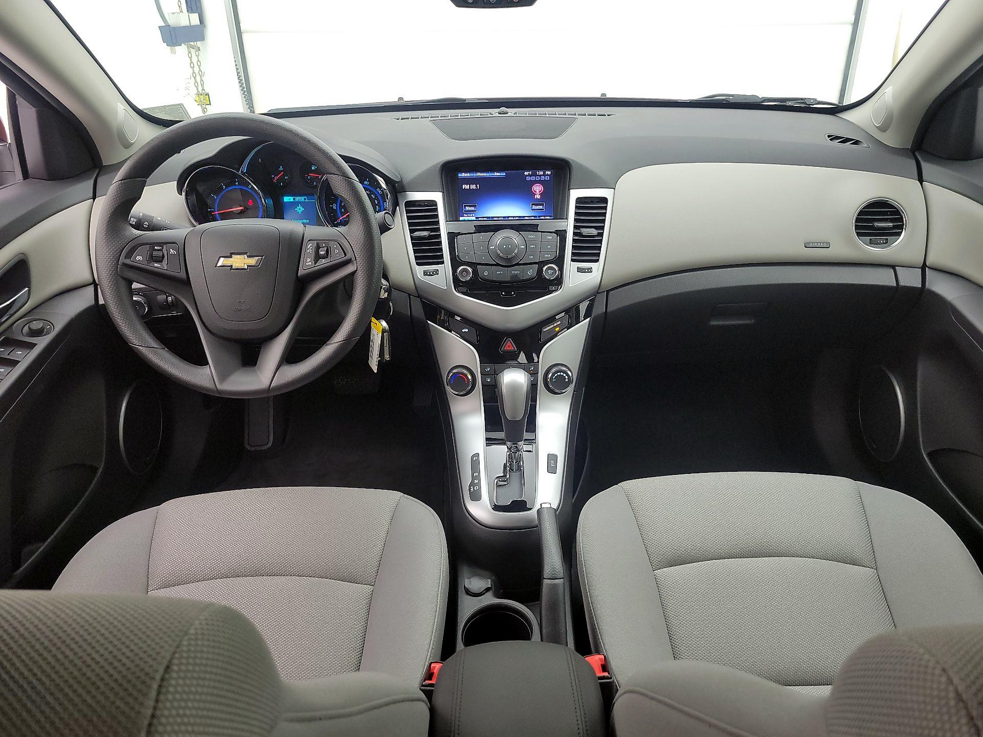 Thumbnail: 2016 Chevrolet Cruze - 9