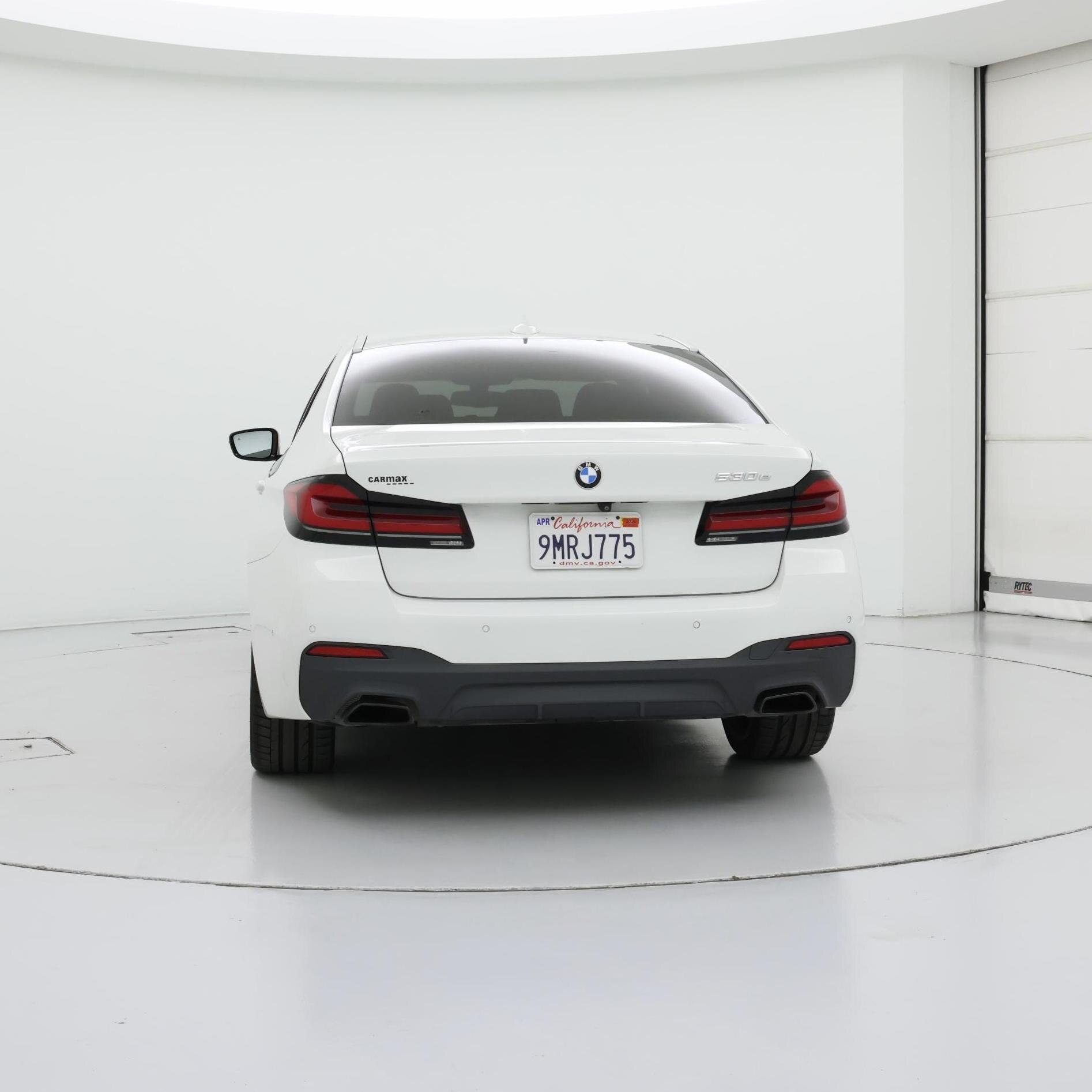 Thumbnail: 2021 BMW 5 Series - 6