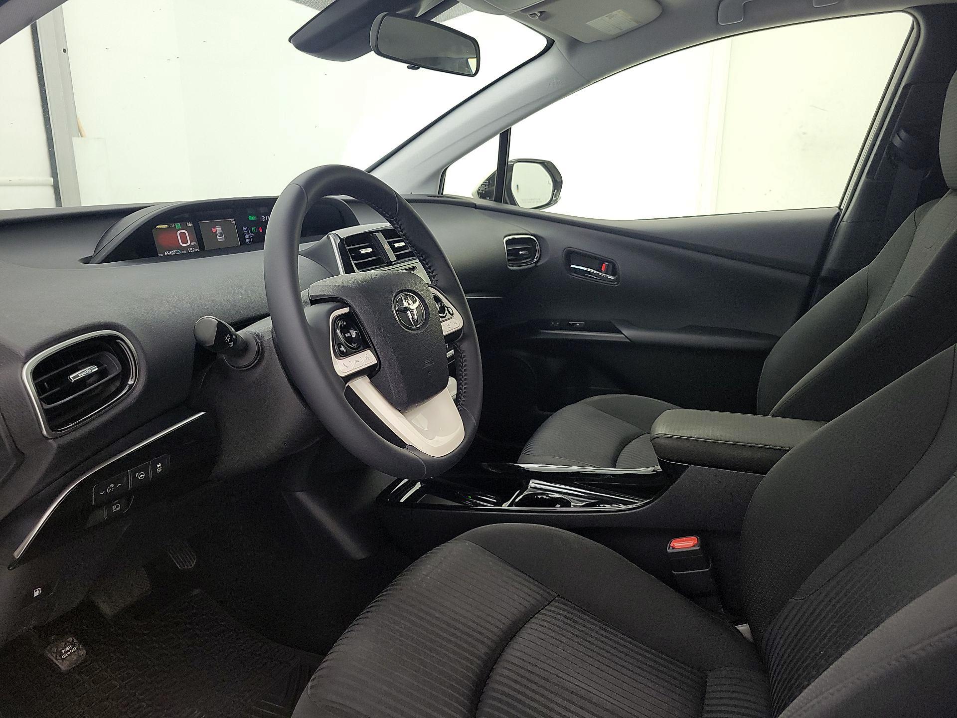 Thumbnail: 2018 Toyota Prius - 11