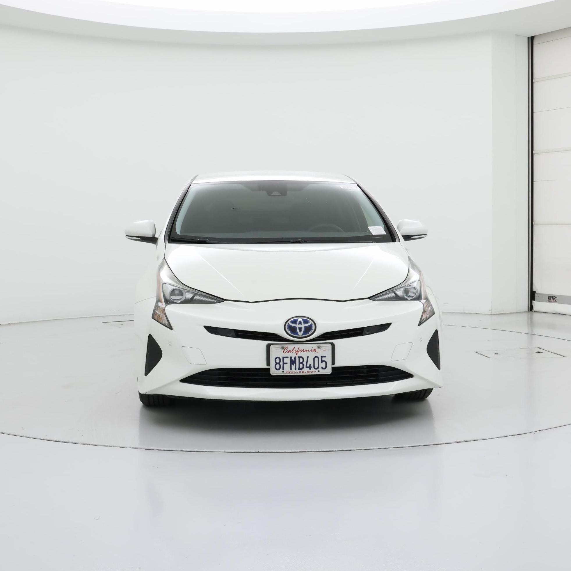 Thumbnail: 2018 Toyota Prius - 5