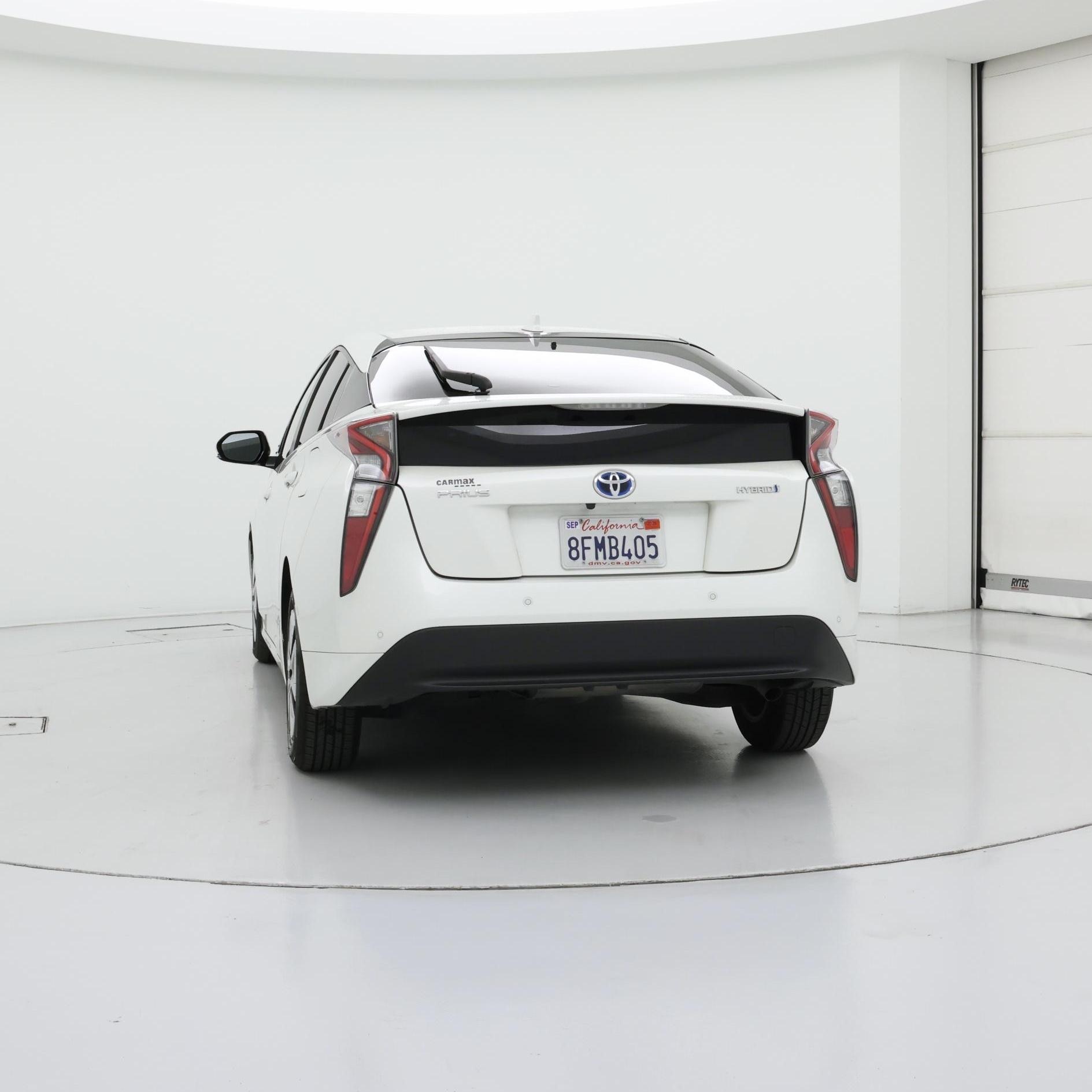 Thumbnail: 2018 Toyota Prius - 6