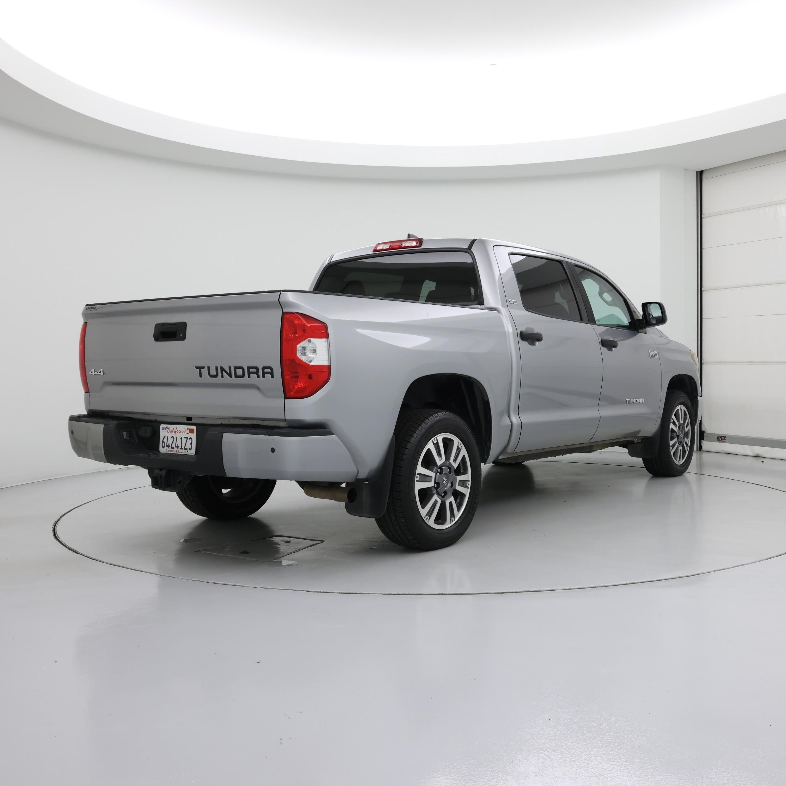 Thumbnail: 2020 Toyota Tundra - 8