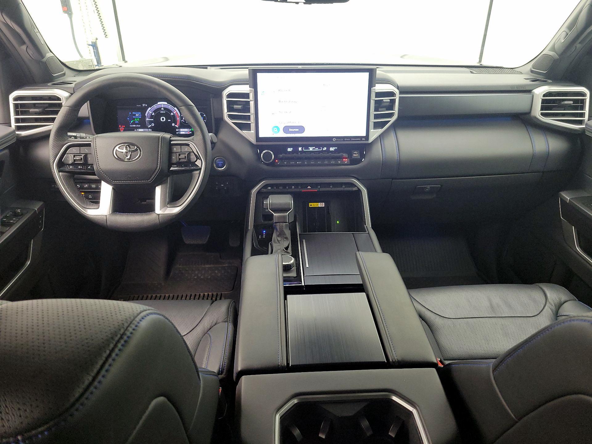 Thumbnail: 2023 Toyota Sequoia - 9