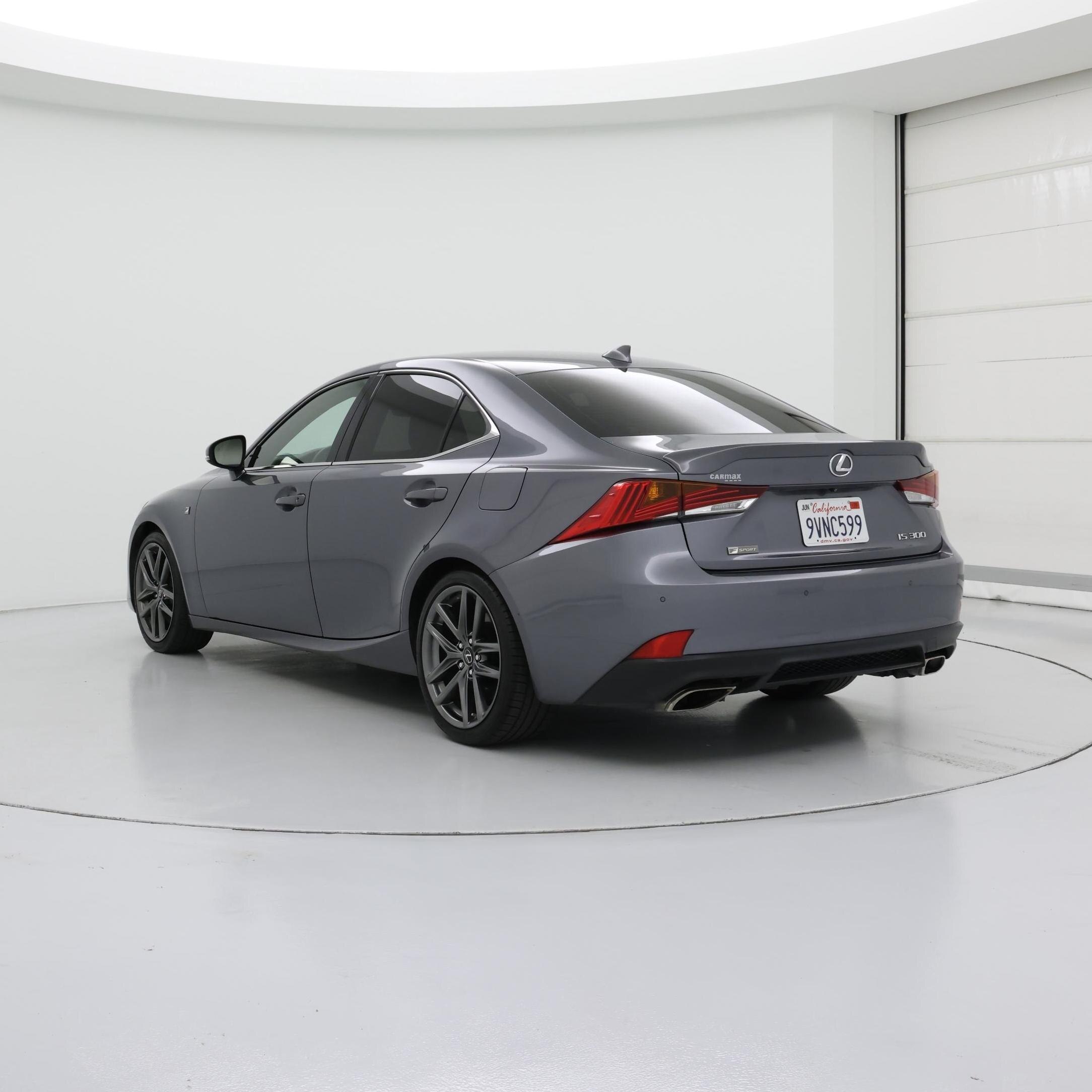 Thumbnail: 2018 Lexus IS - 2