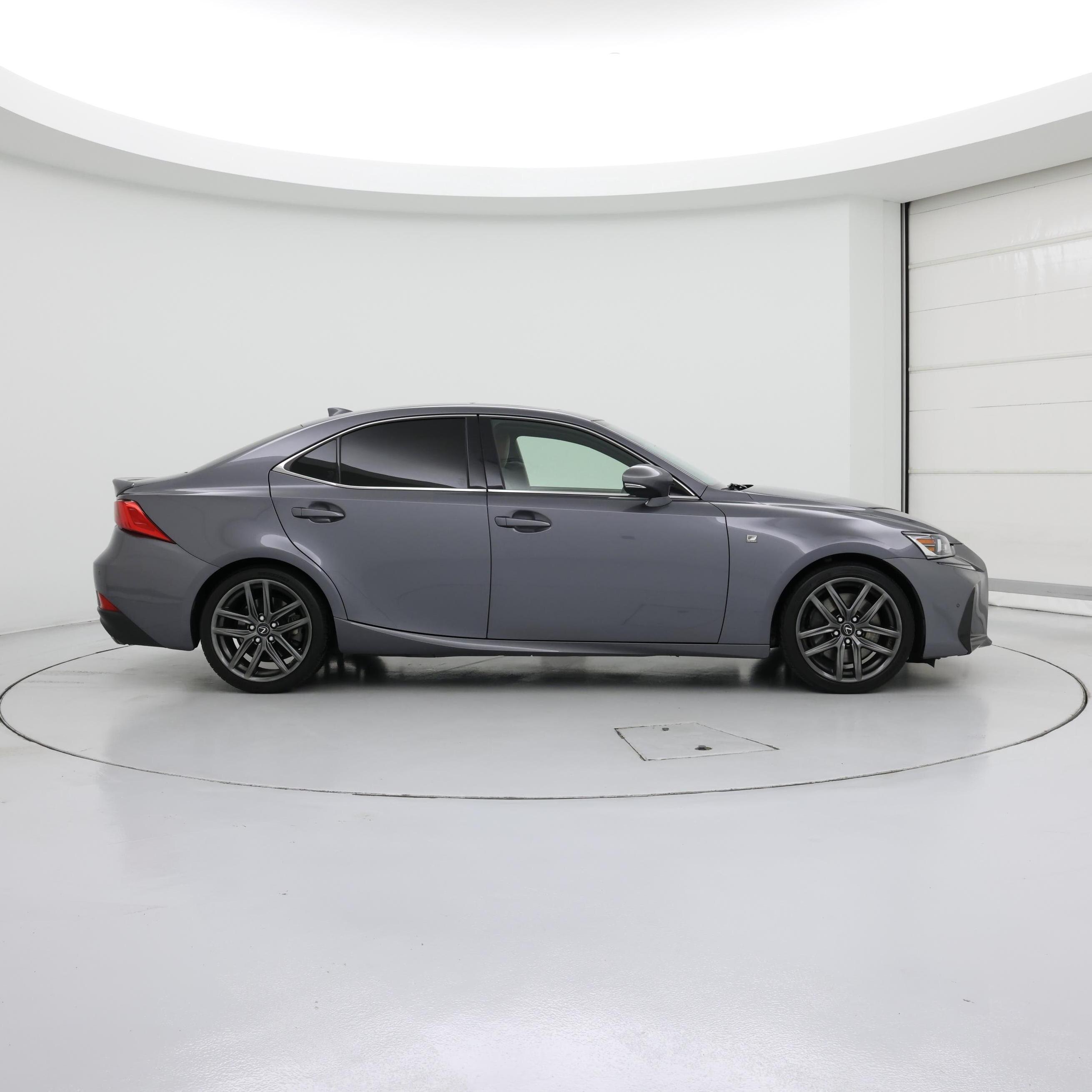 Thumbnail: 2018 Lexus IS - 7