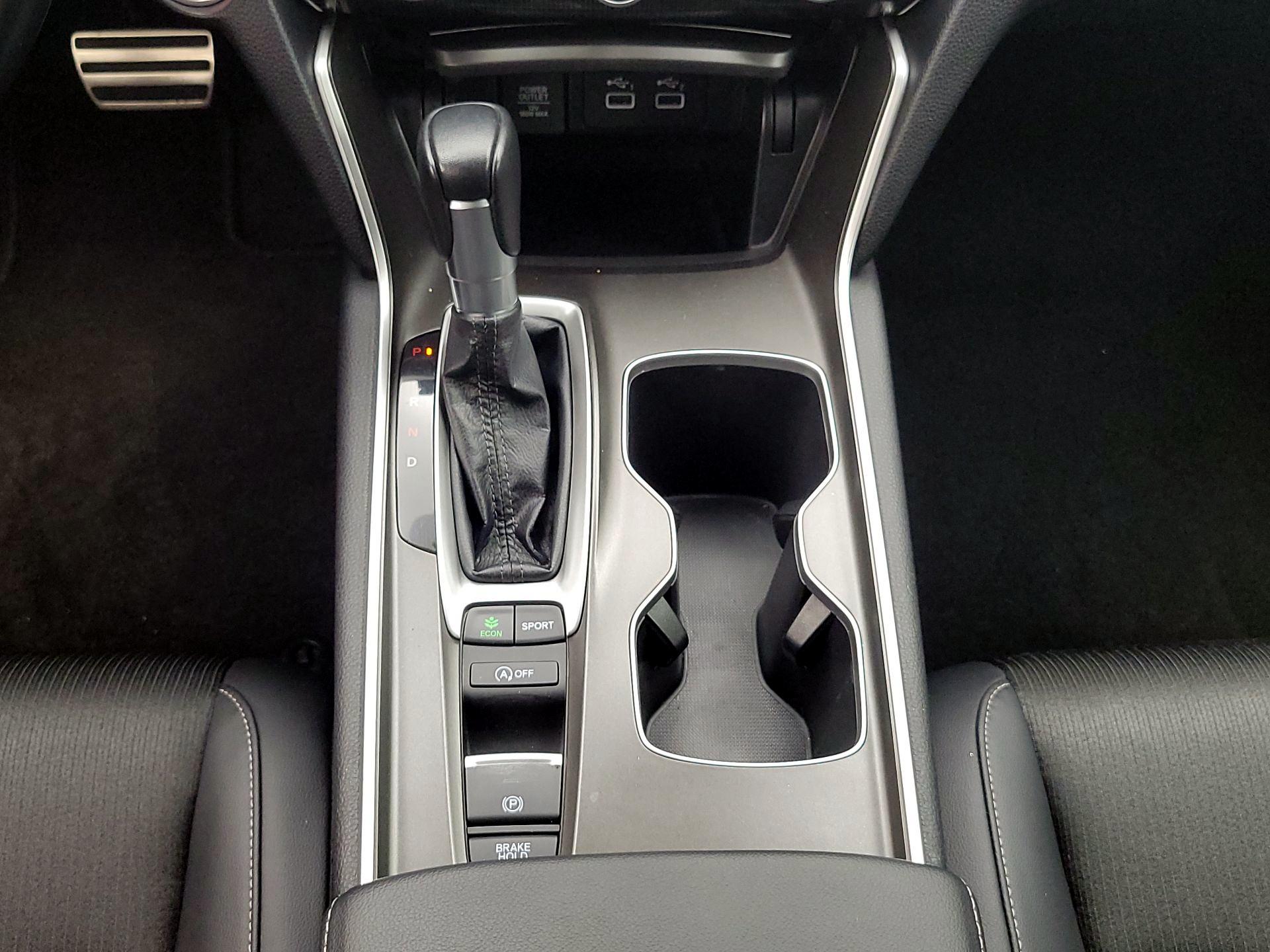 Thumbnail: 2022 Honda Accord - 17