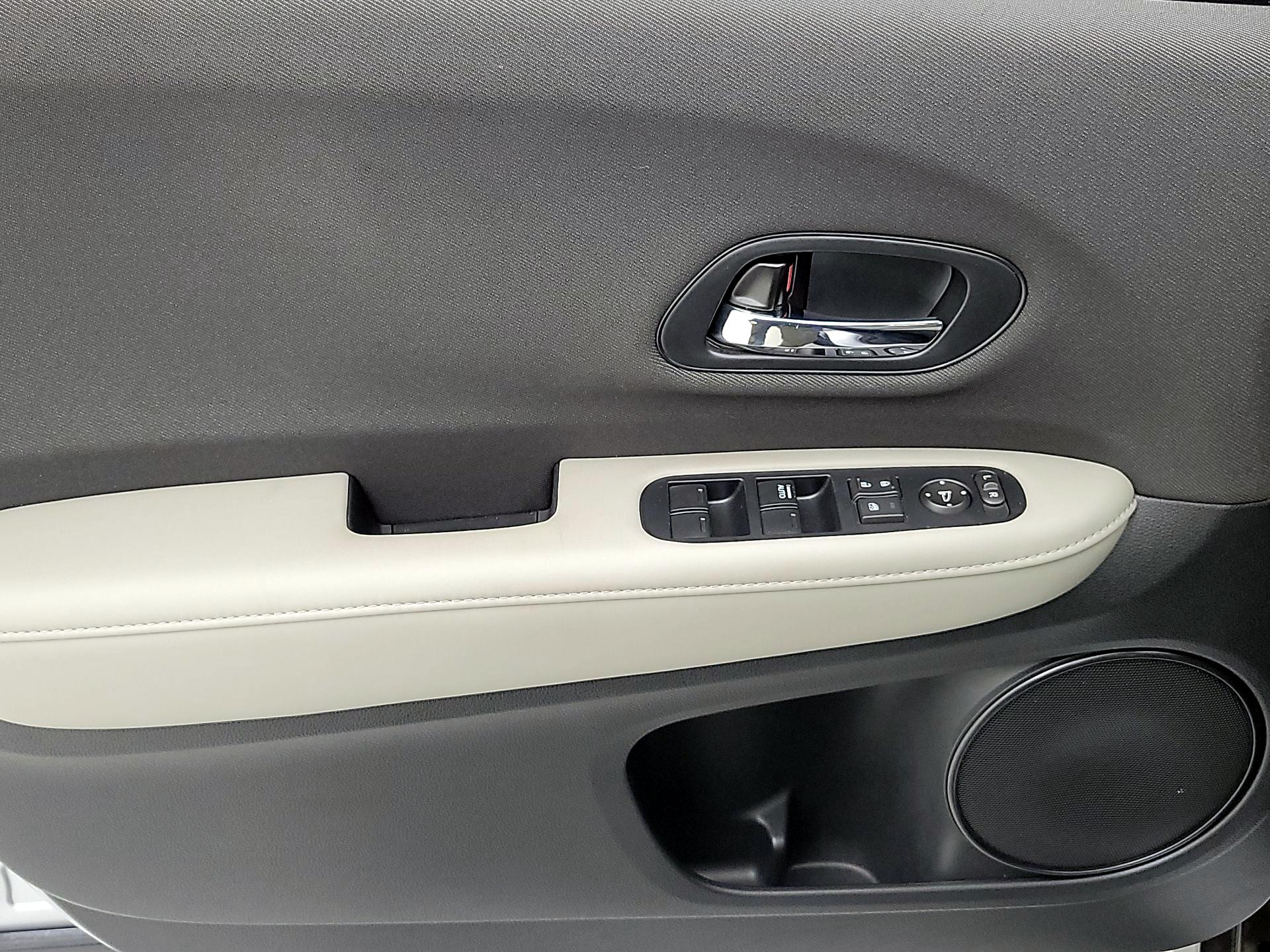 Thumbnail: 2020 Honda HR-V - 12