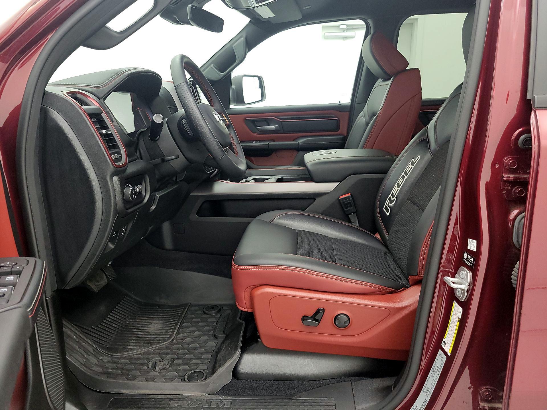 Thumbnail: 2025 RAM 1500 - 11