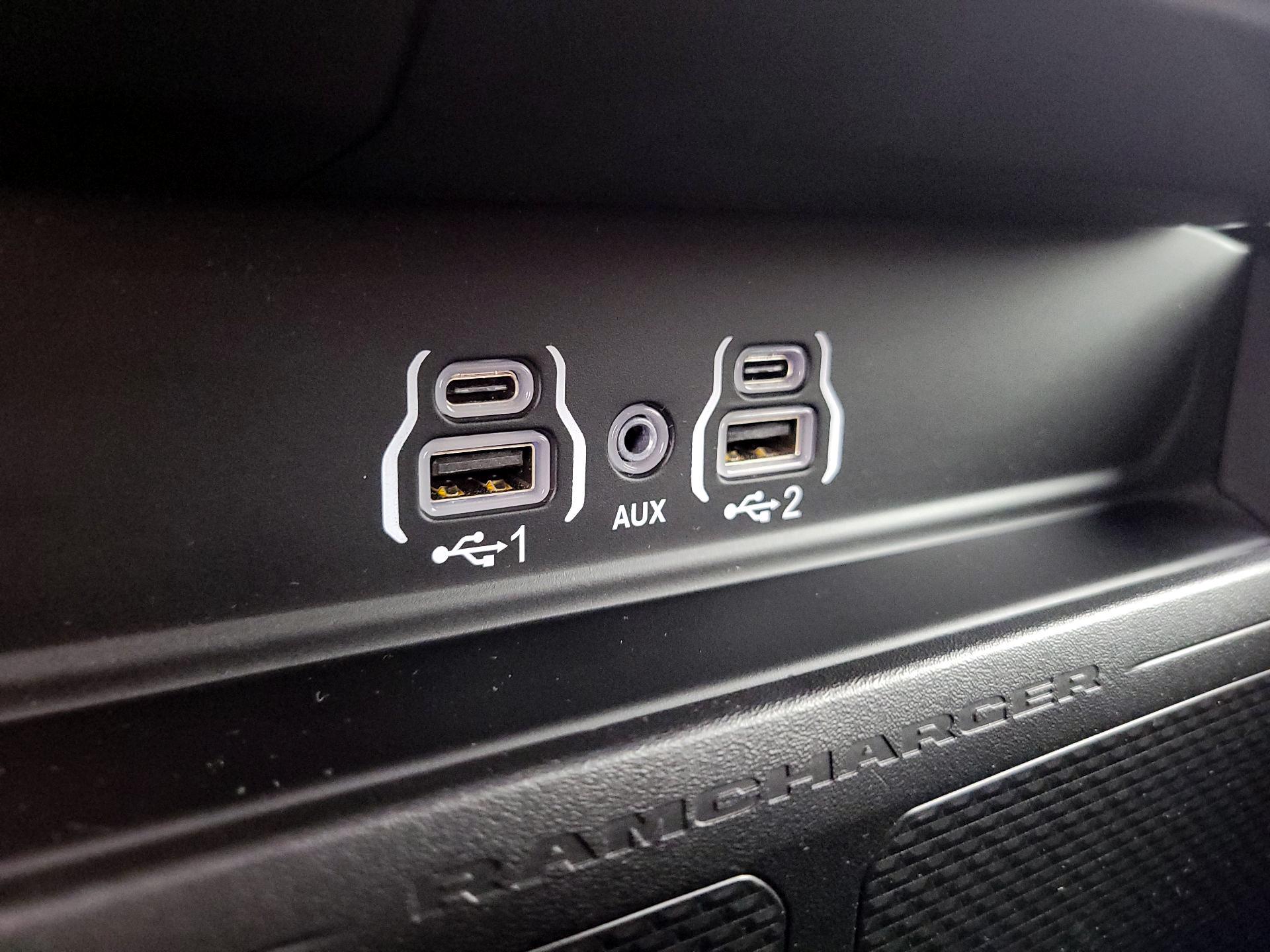 Thumbnail: 2025 RAM 1500 - 19