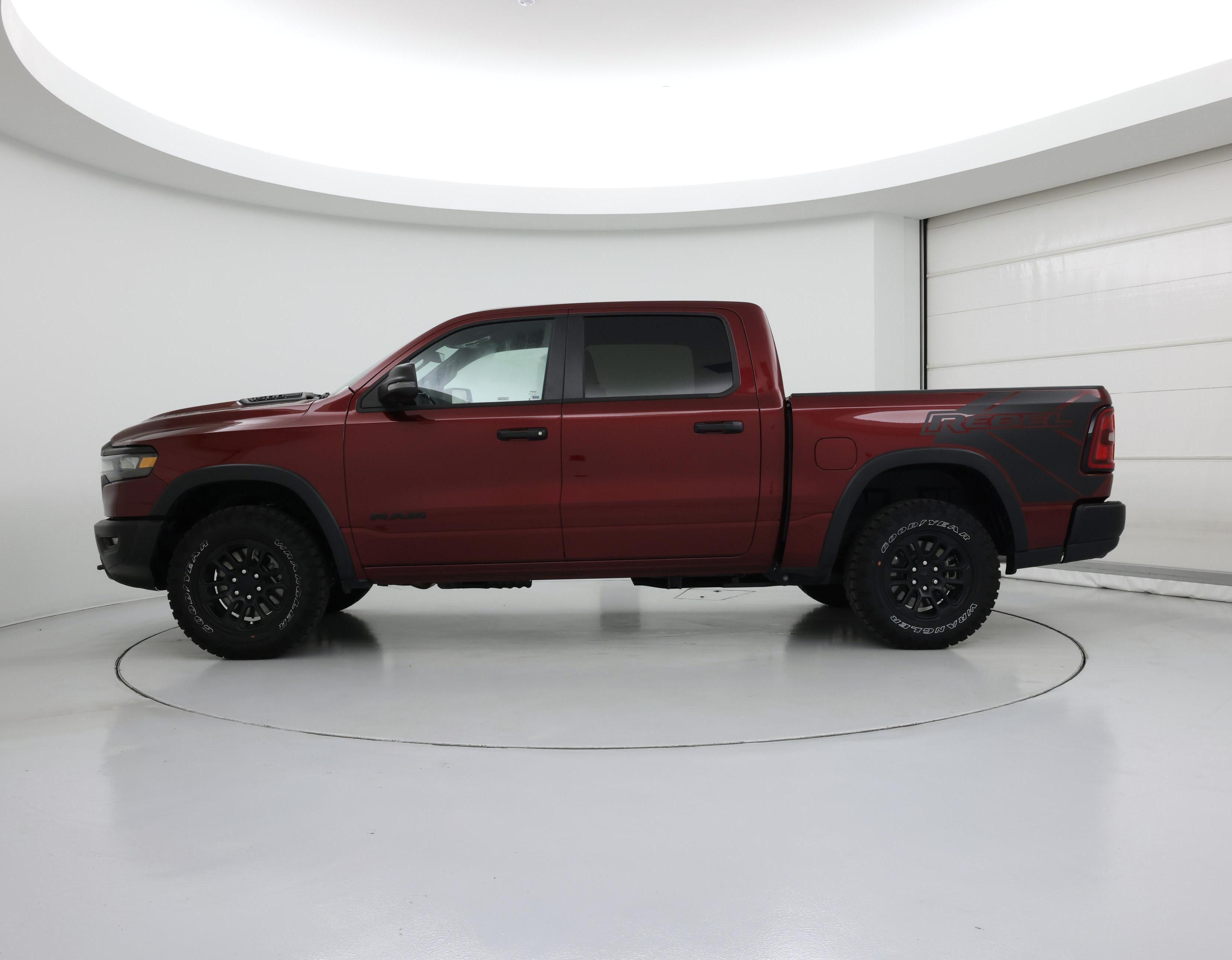 Thumbnail: 2025 RAM 1500 - 3