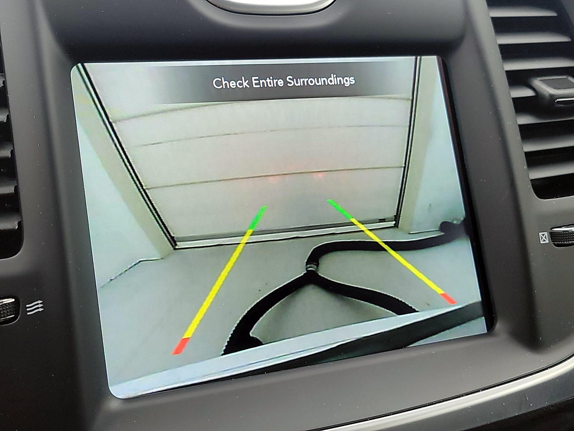 Thumbnail: 2022 Chrysler 300 - 14