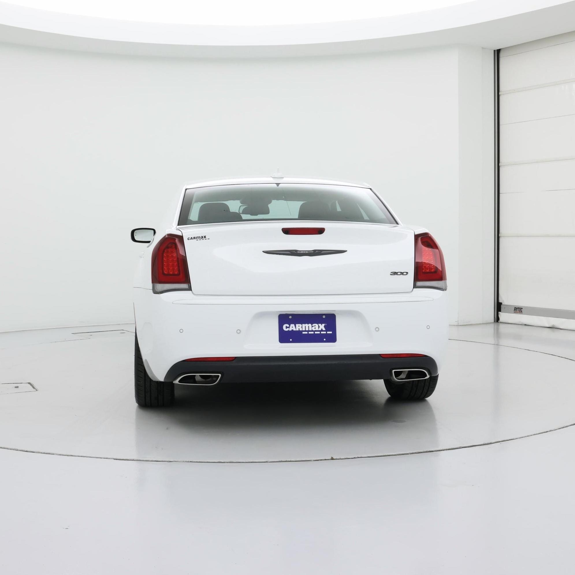 Thumbnail: 2022 Chrysler 300 - 6