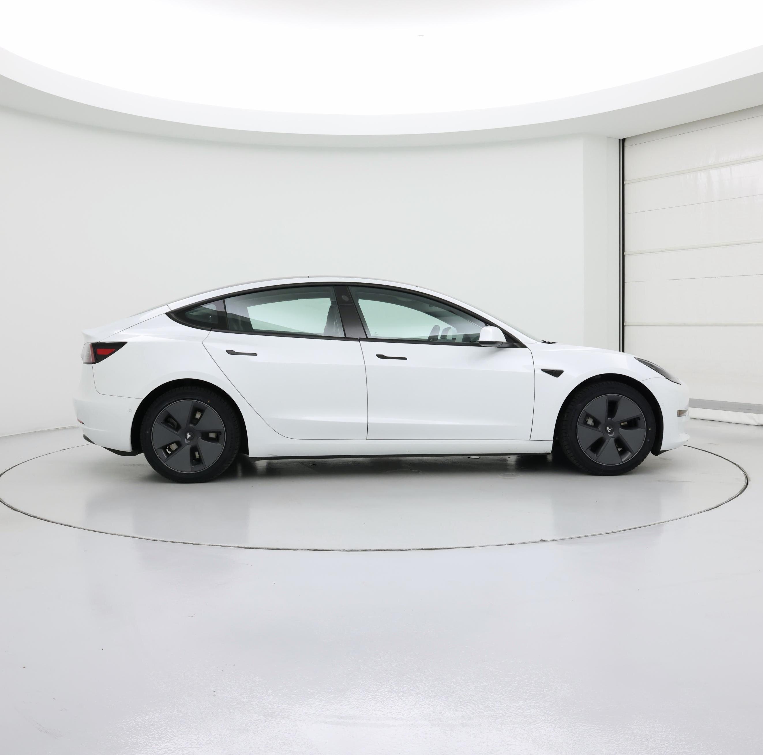 Thumbnail: 2021 Tesla Model 3 - 7