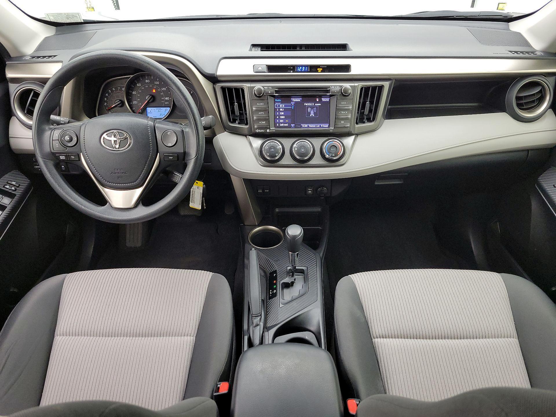 Thumbnail: 2014 Toyota RAV4 - 9