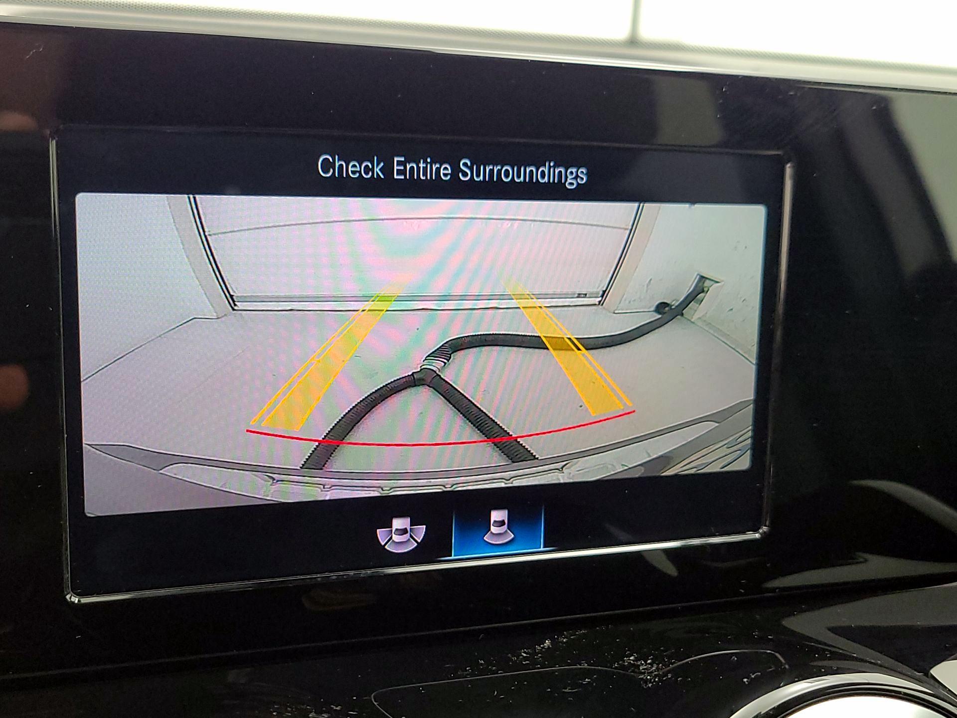 Thumbnail: 2021 Mercedes-Benz GLB - 14